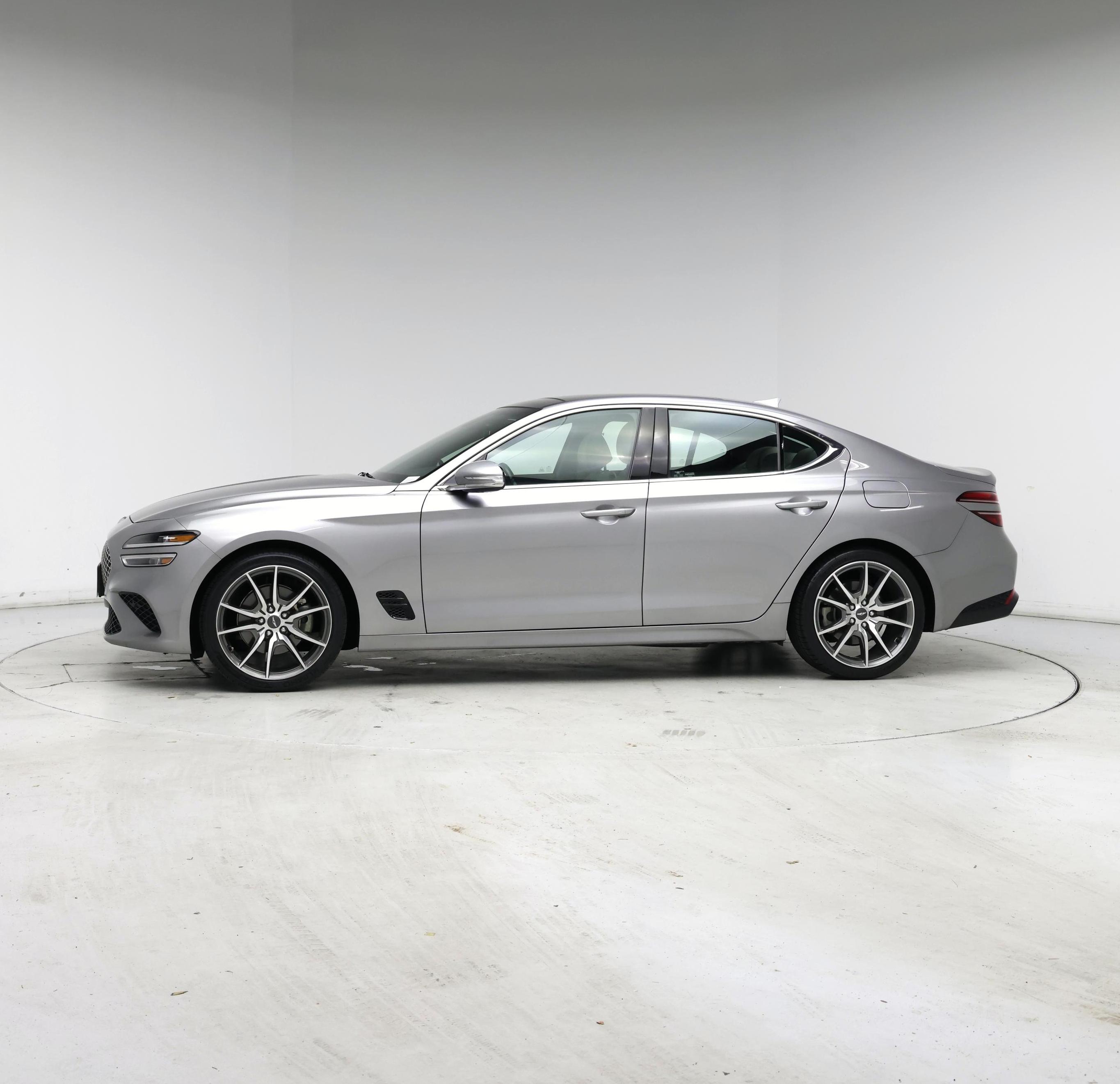 Thumbnail: 2022 Genesis G70 - 3