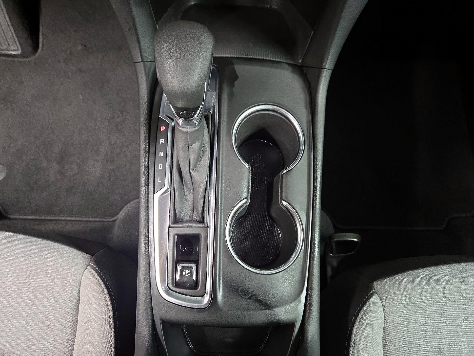 Thumbnail: 2022 Chevrolet Equinox - 17