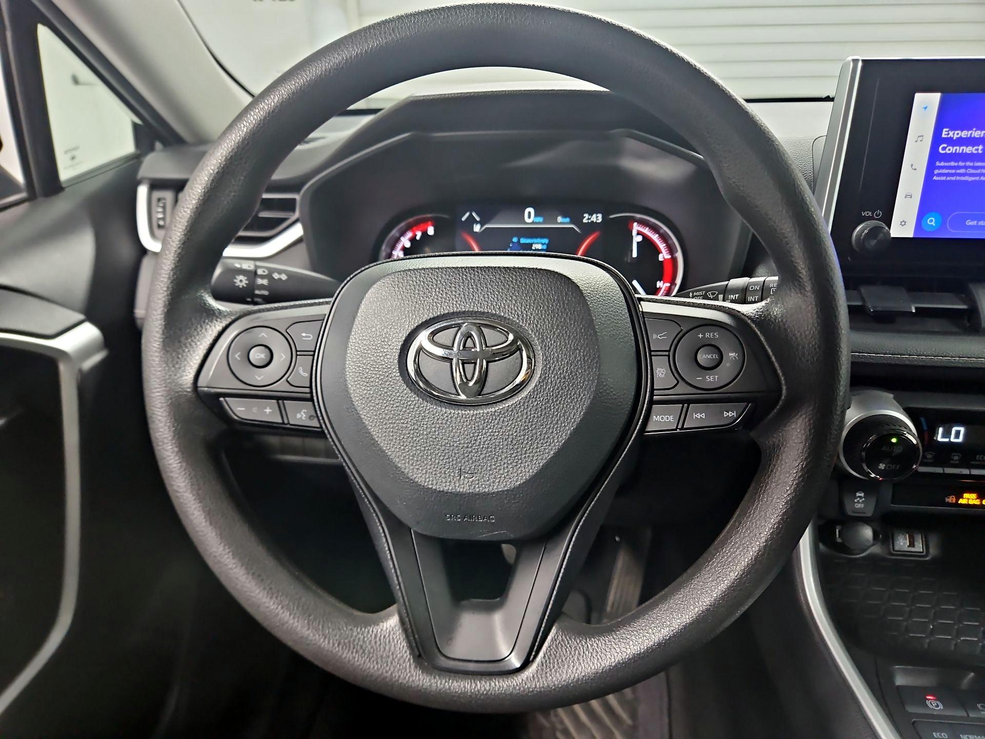 Thumbnail: 2023 Toyota RAV4 - 10