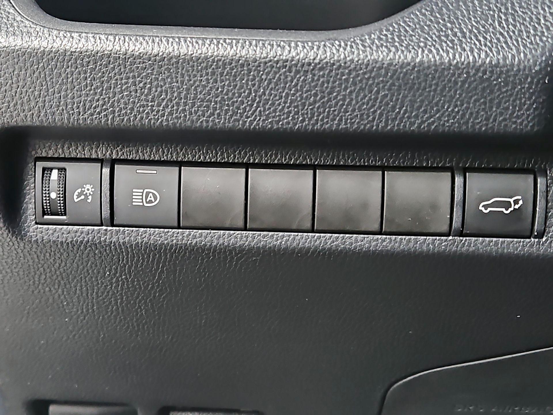 Thumbnail: 2023 Toyota RAV4 - 13