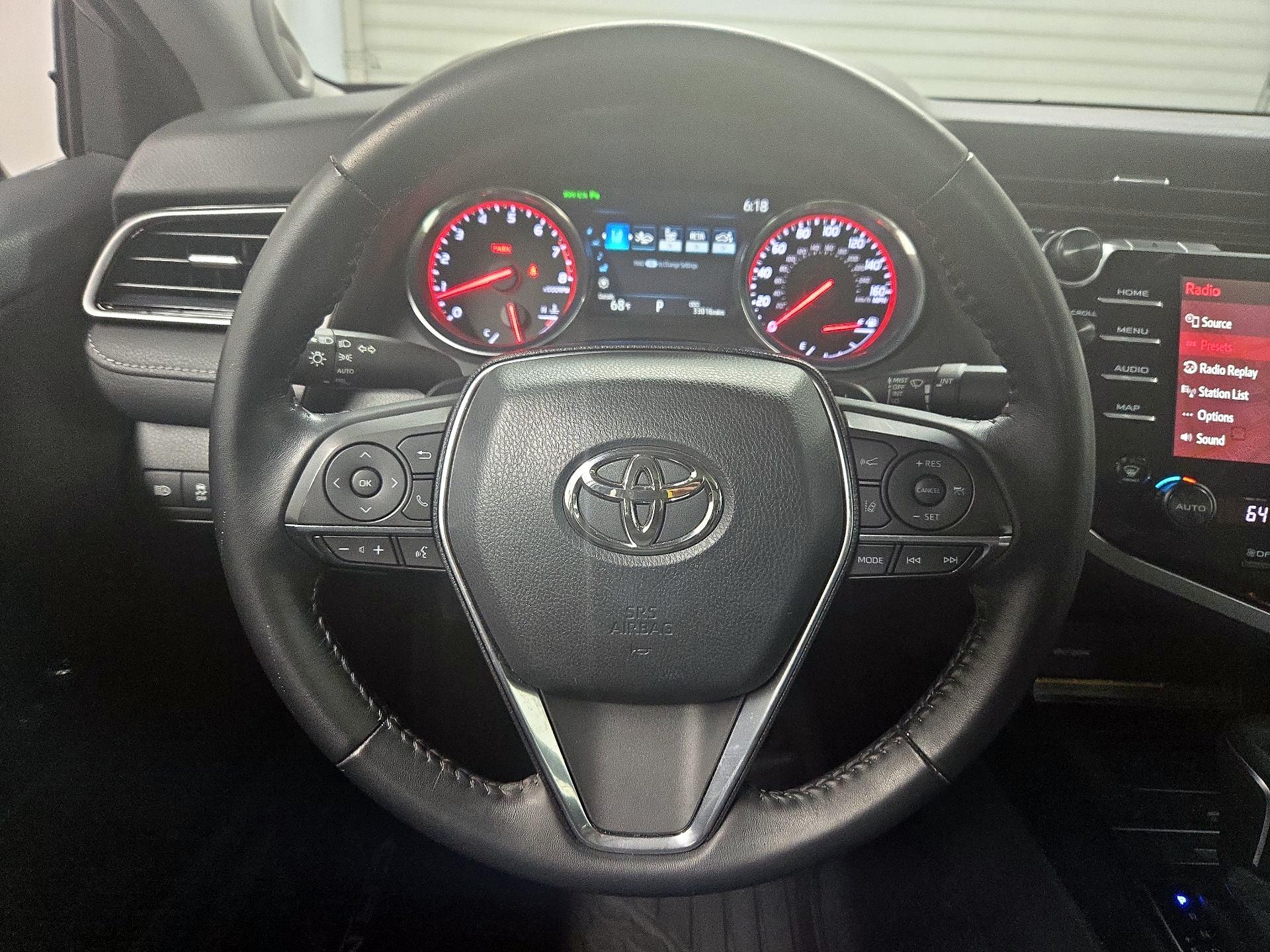 Thumbnail: 2020 Toyota Camry - 10