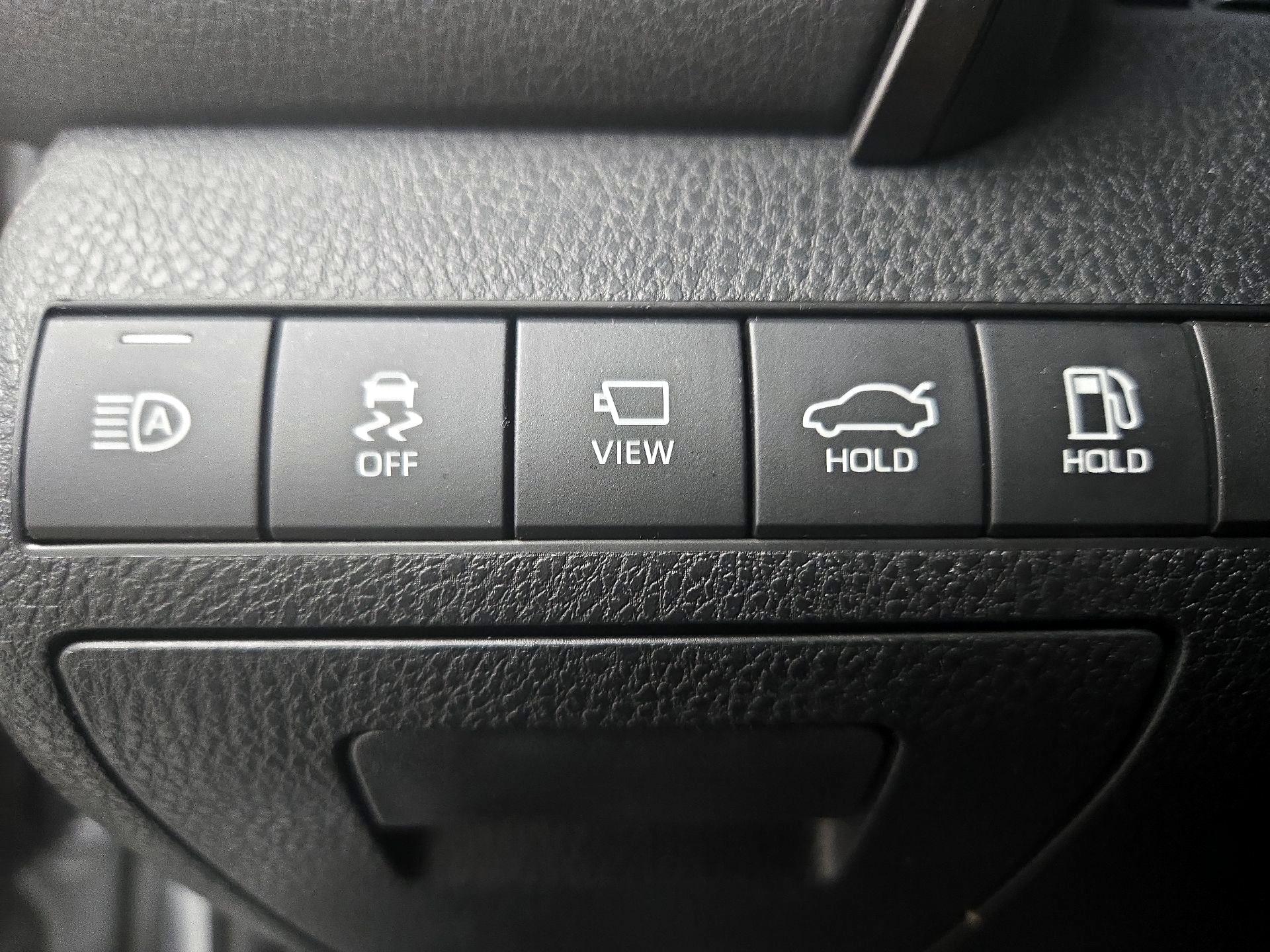 Thumbnail: 2020 Toyota Camry - 13