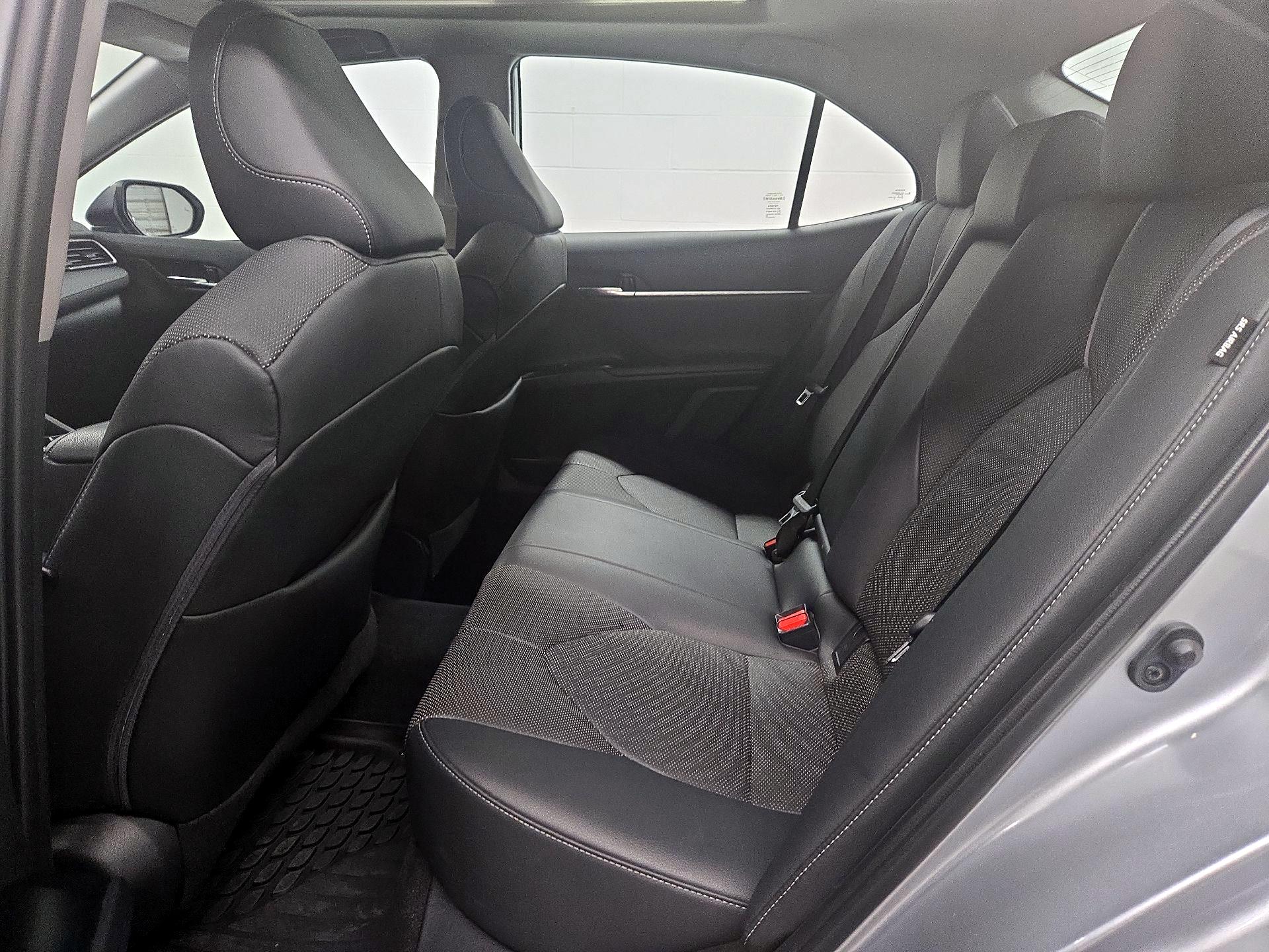 Thumbnail: 2020 Toyota Camry - 20