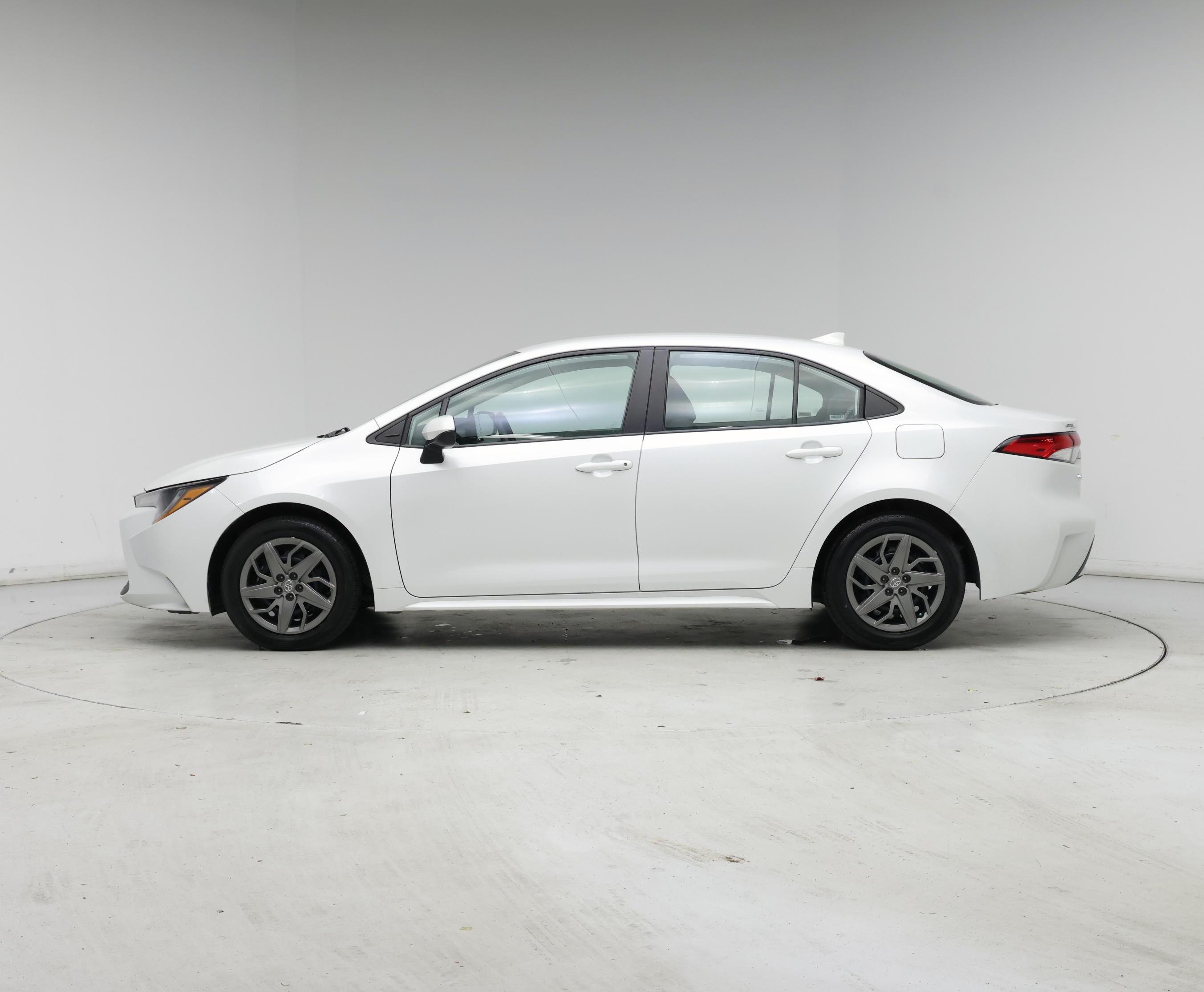 Thumbnail: 2022 Toyota Corolla - 3