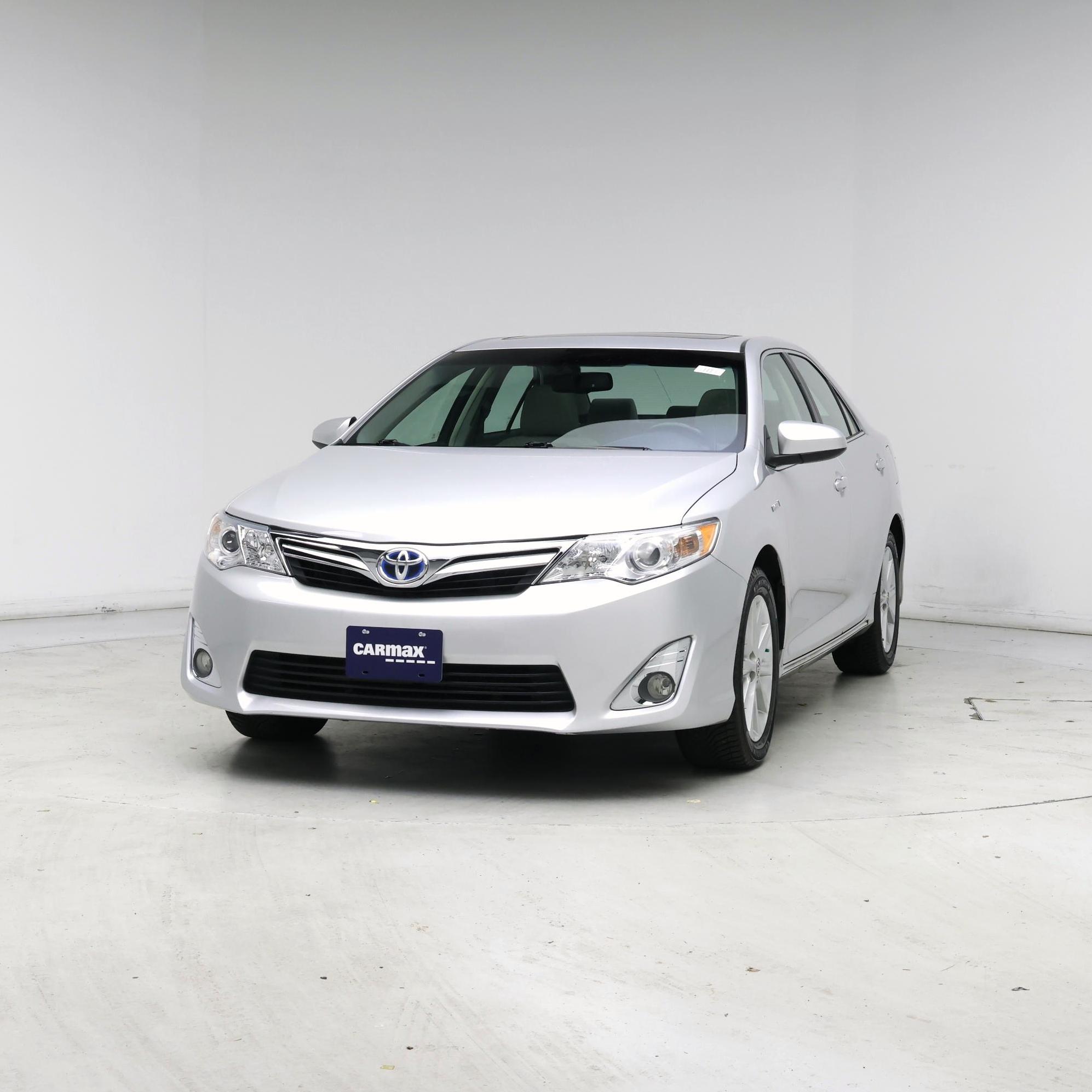 Thumbnail: 2014 Toyota Camry - 4