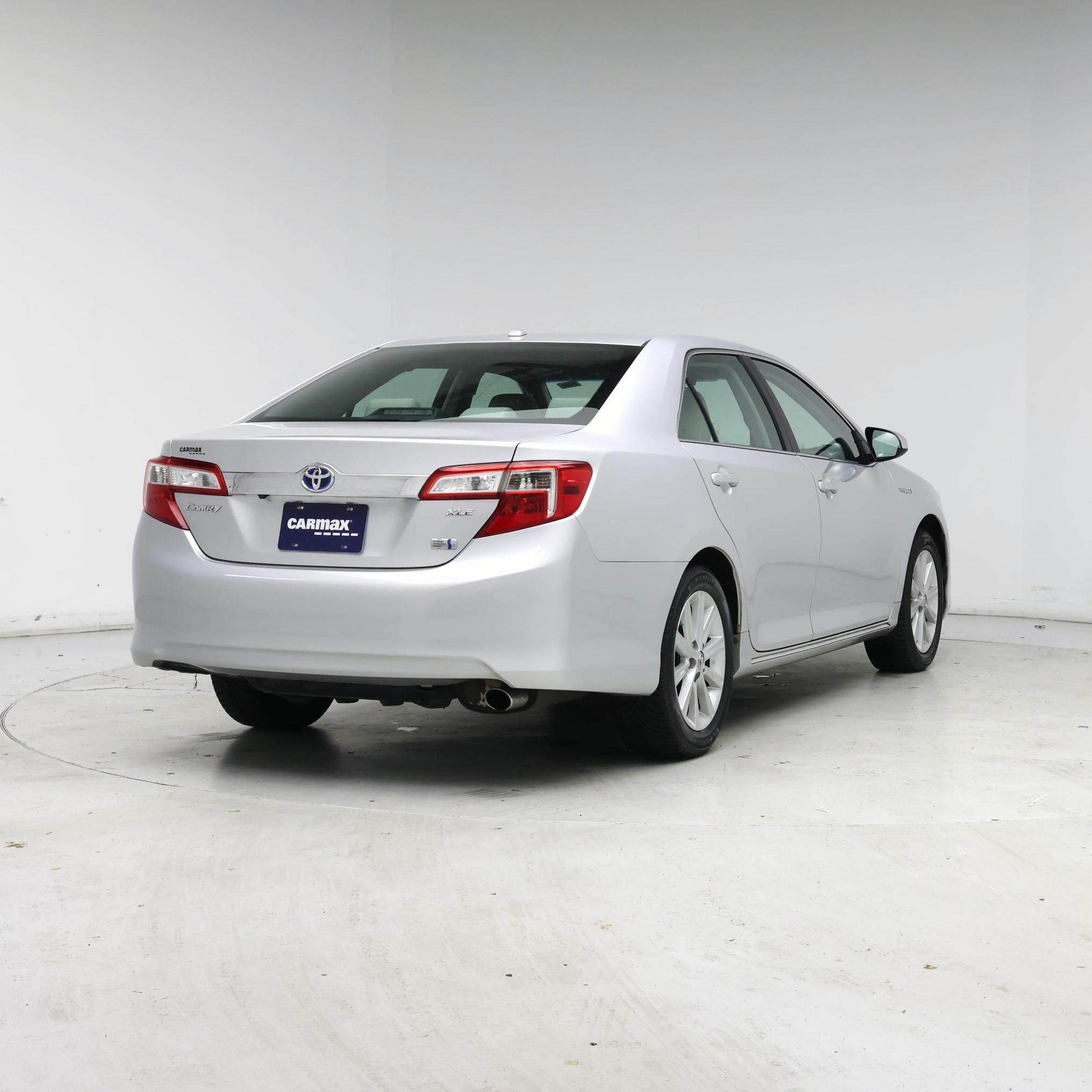 Thumbnail: 2014 Toyota Camry - 8