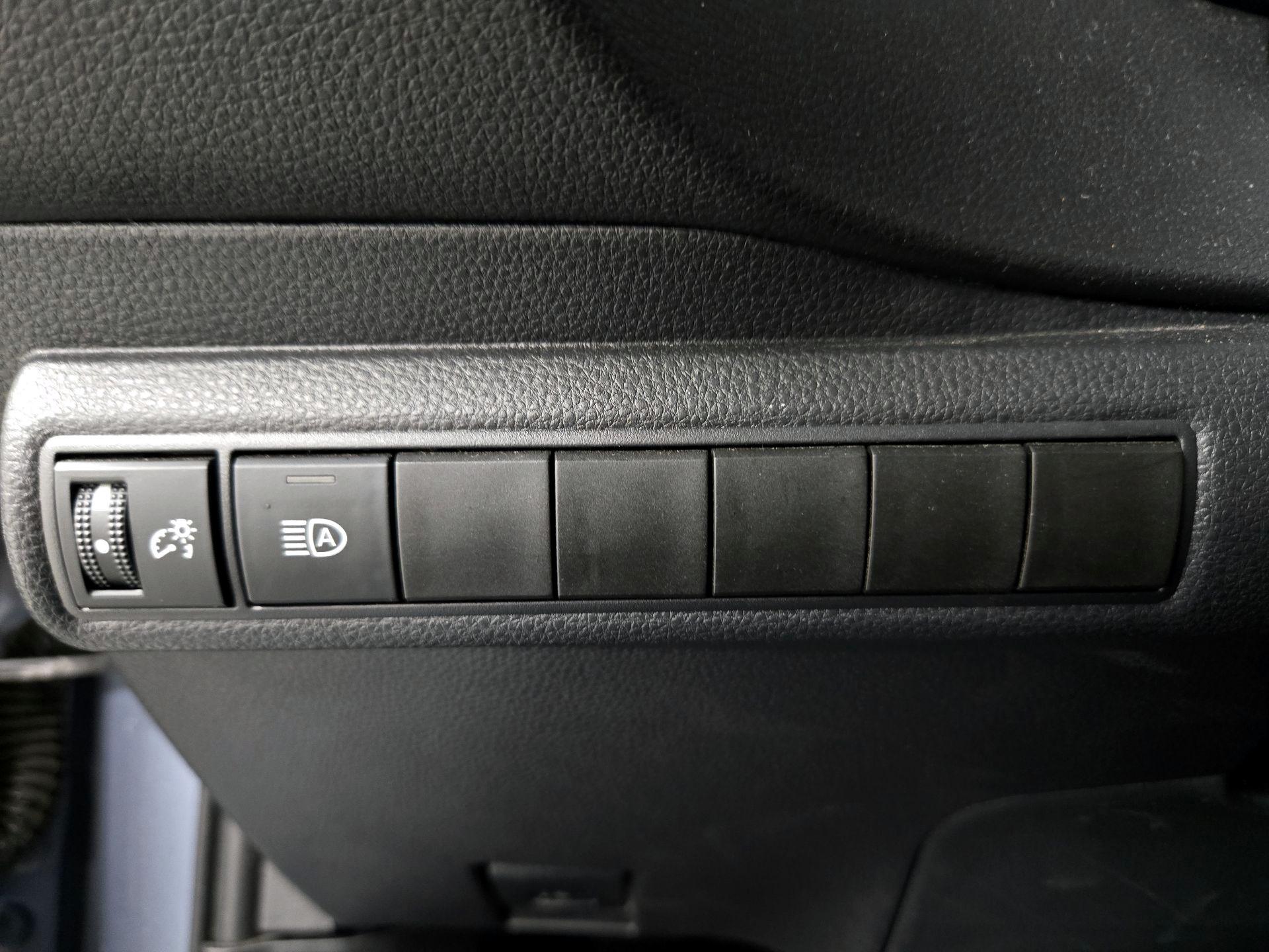 Thumbnail: 2024 Toyota Corolla - 13