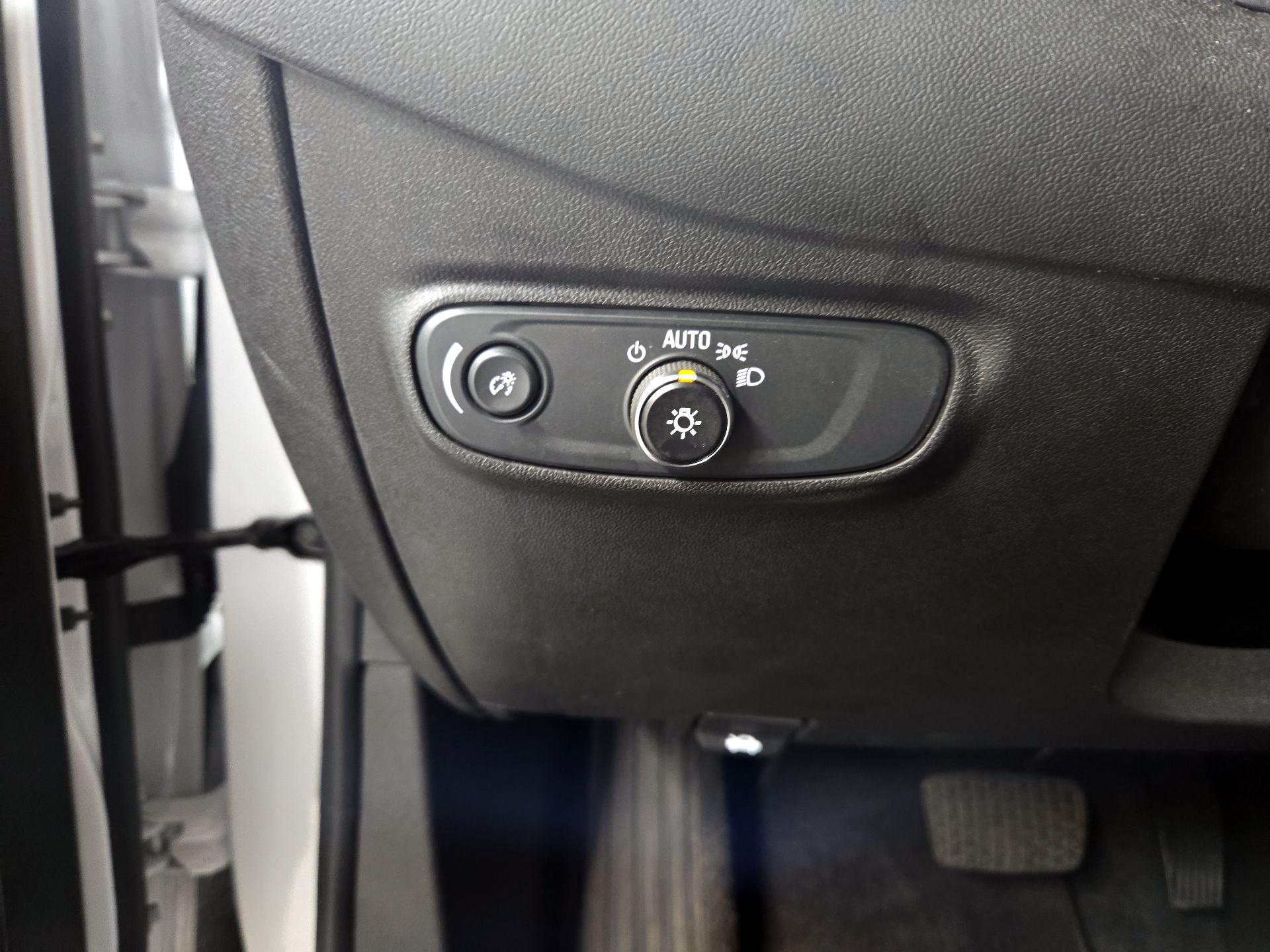 Thumbnail: 2024 Chevrolet Equinox - 13