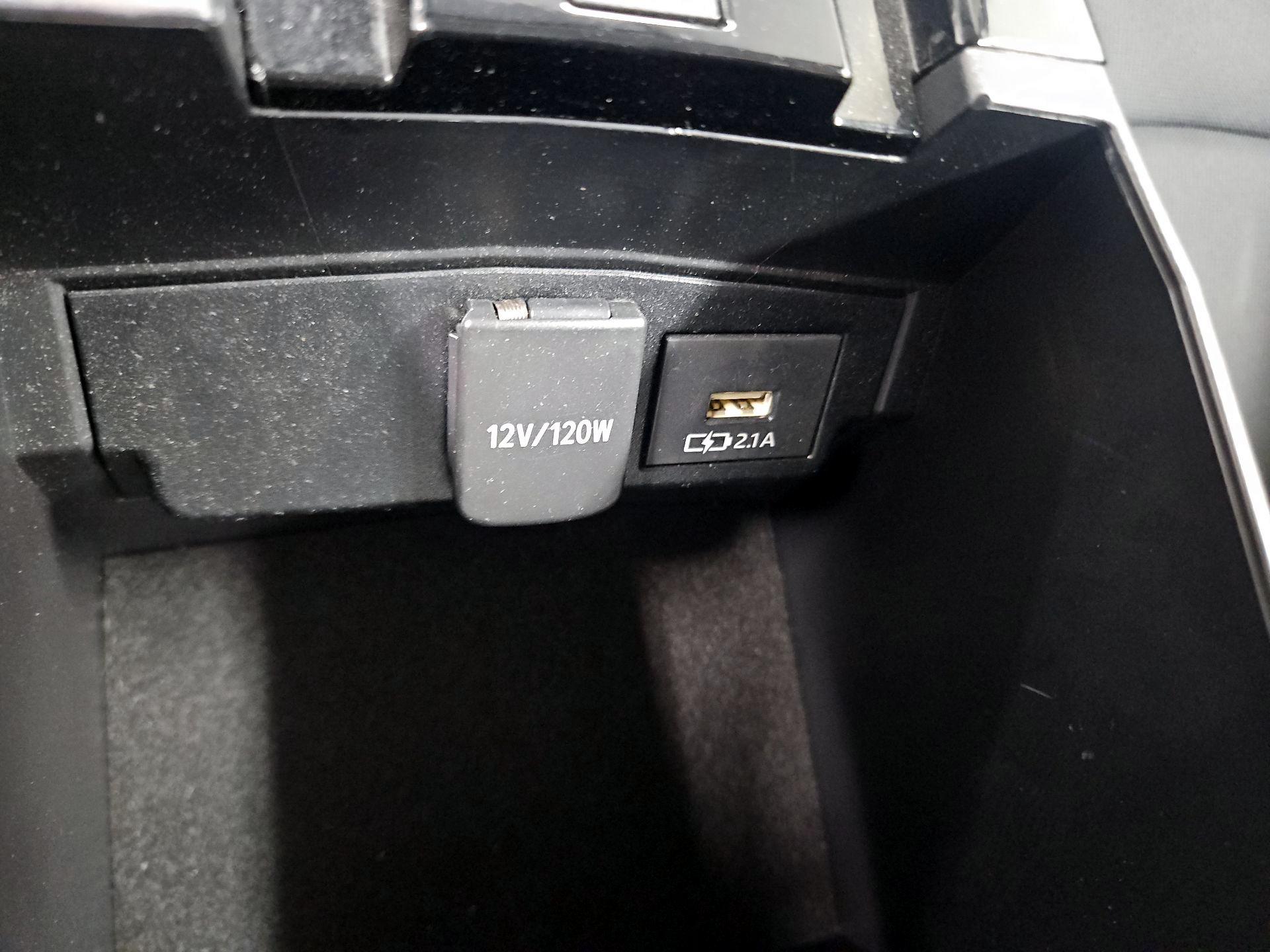 Thumbnail: 2020 Toyota Corolla - 18