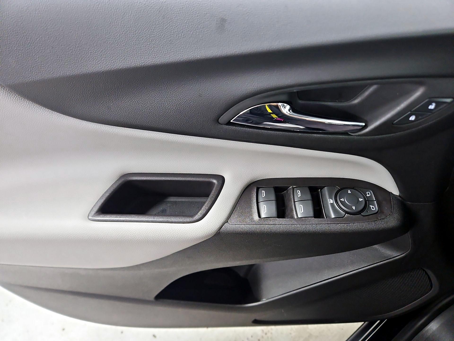 Thumbnail: 2020 Chevrolet Equinox - 12