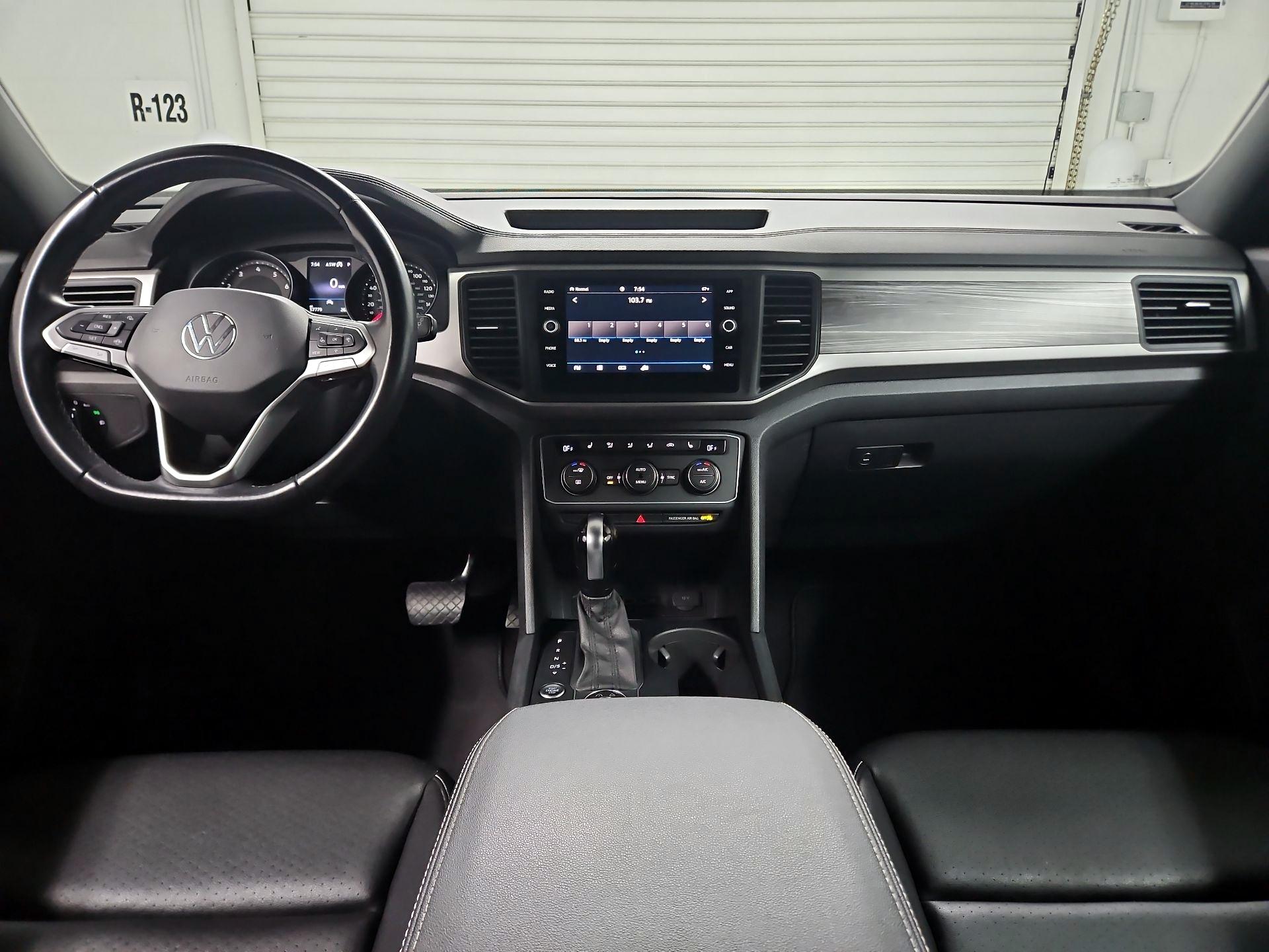 Thumbnail: 2020 Volkswagen Atlas - 9