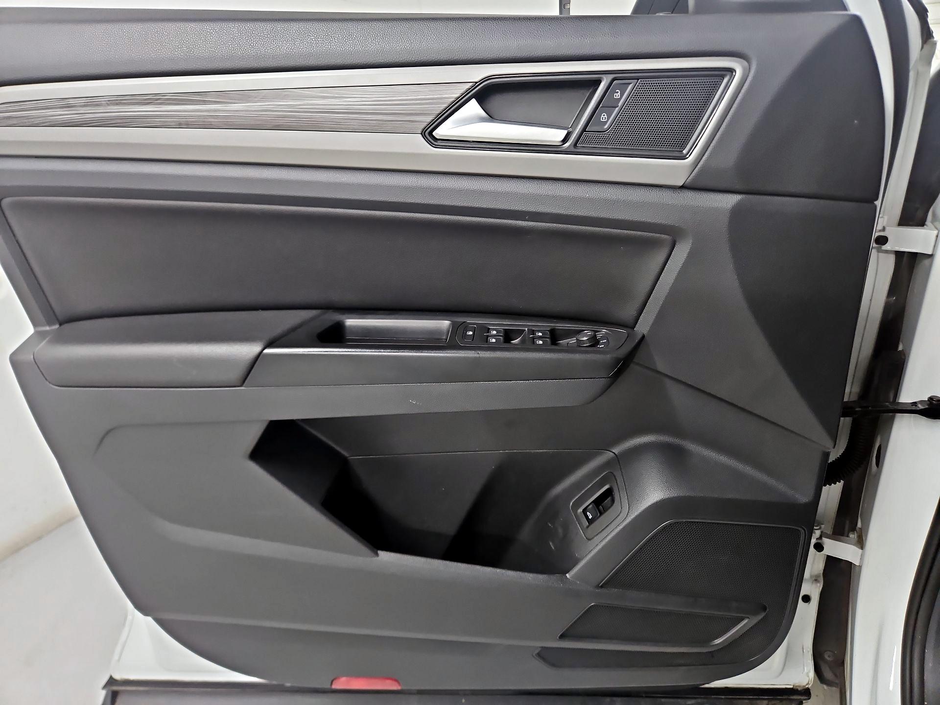 Thumbnail: 2020 Volkswagen Atlas - 12