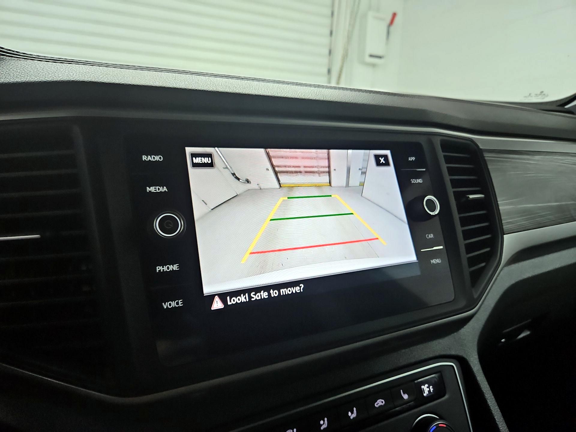 Thumbnail: 2020 Volkswagen Atlas - 14