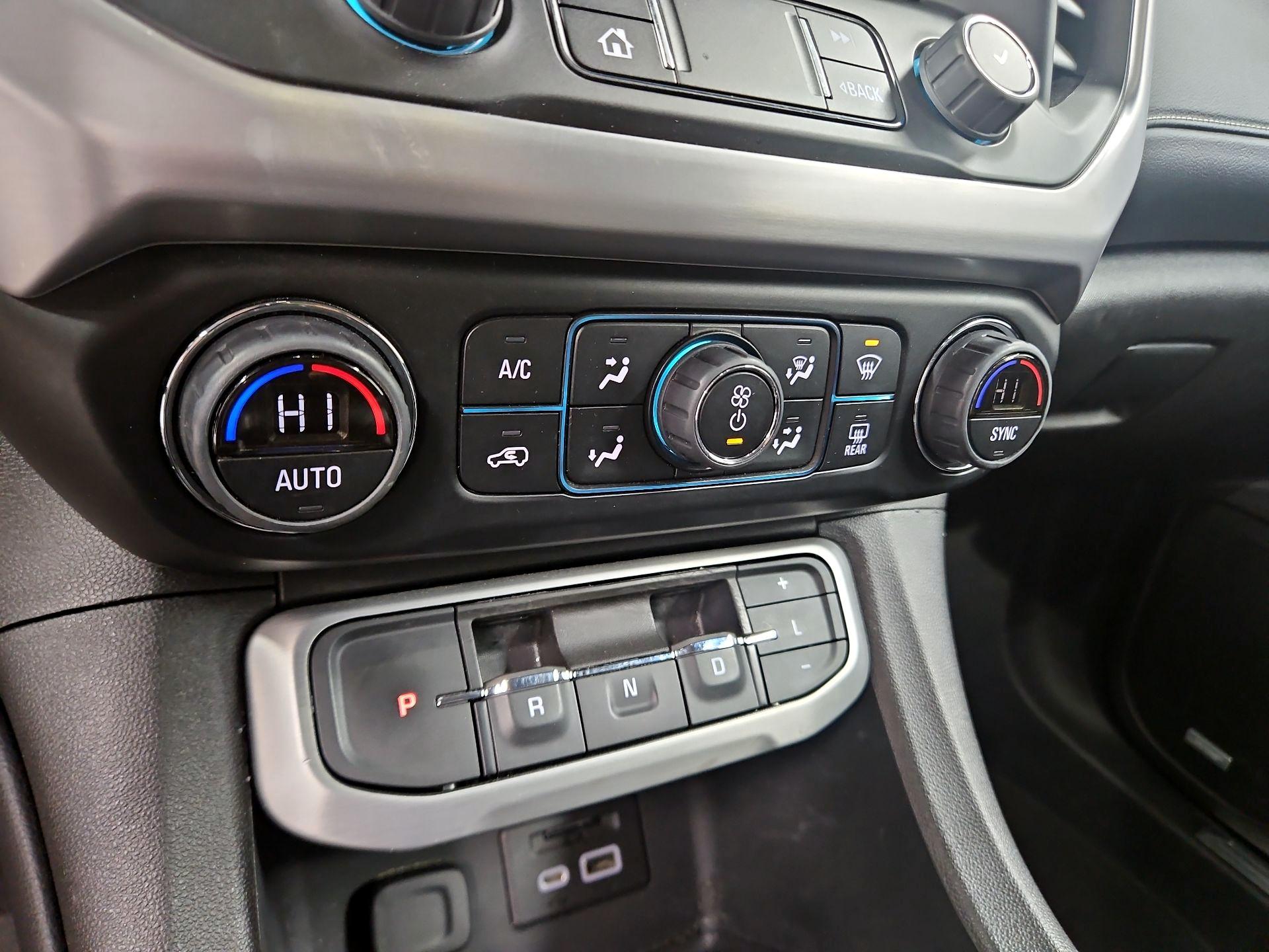 Thumbnail: 2023 GMC Acadia - 17