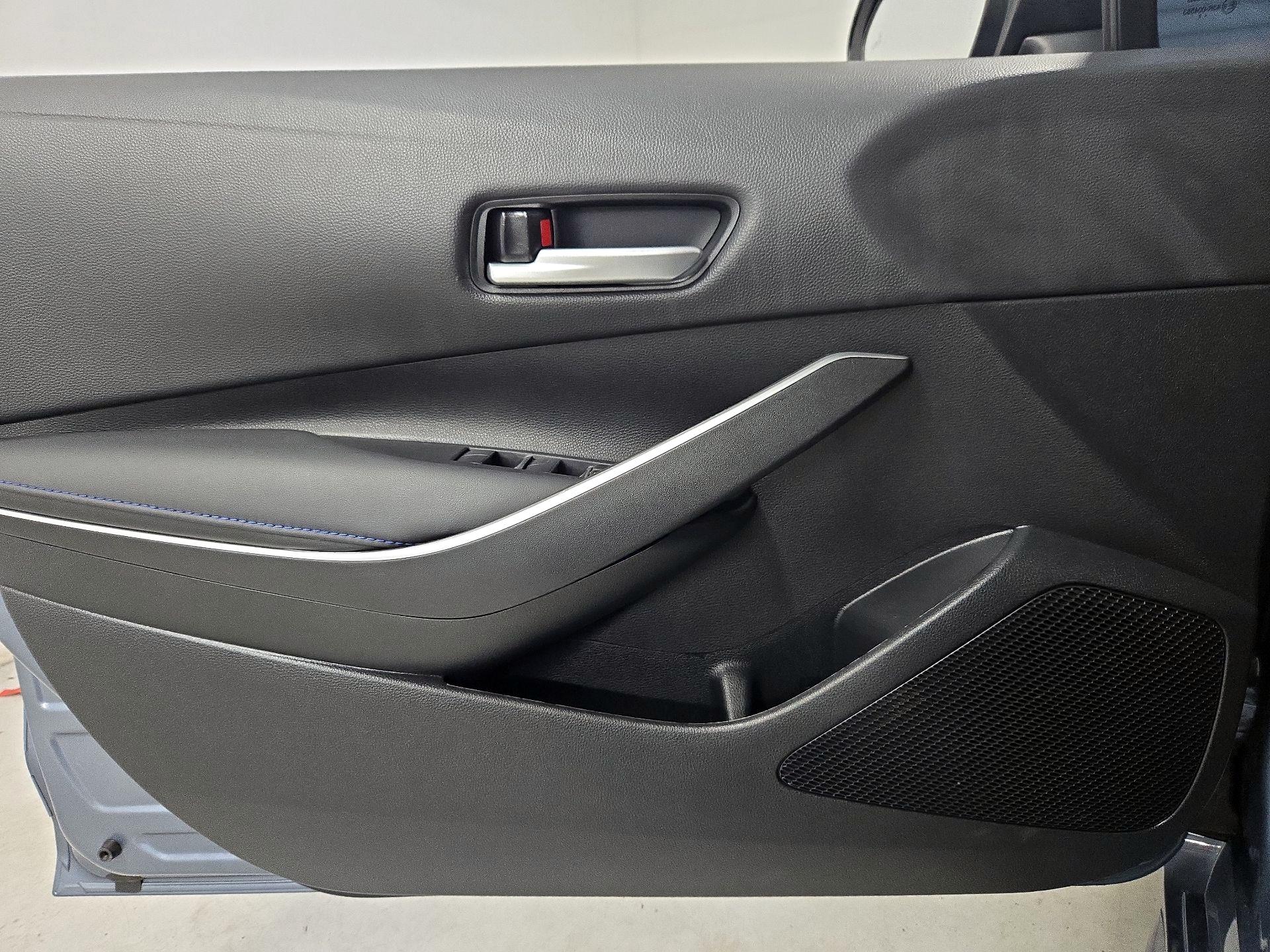 Thumbnail: 2022 Toyota Corolla - 12