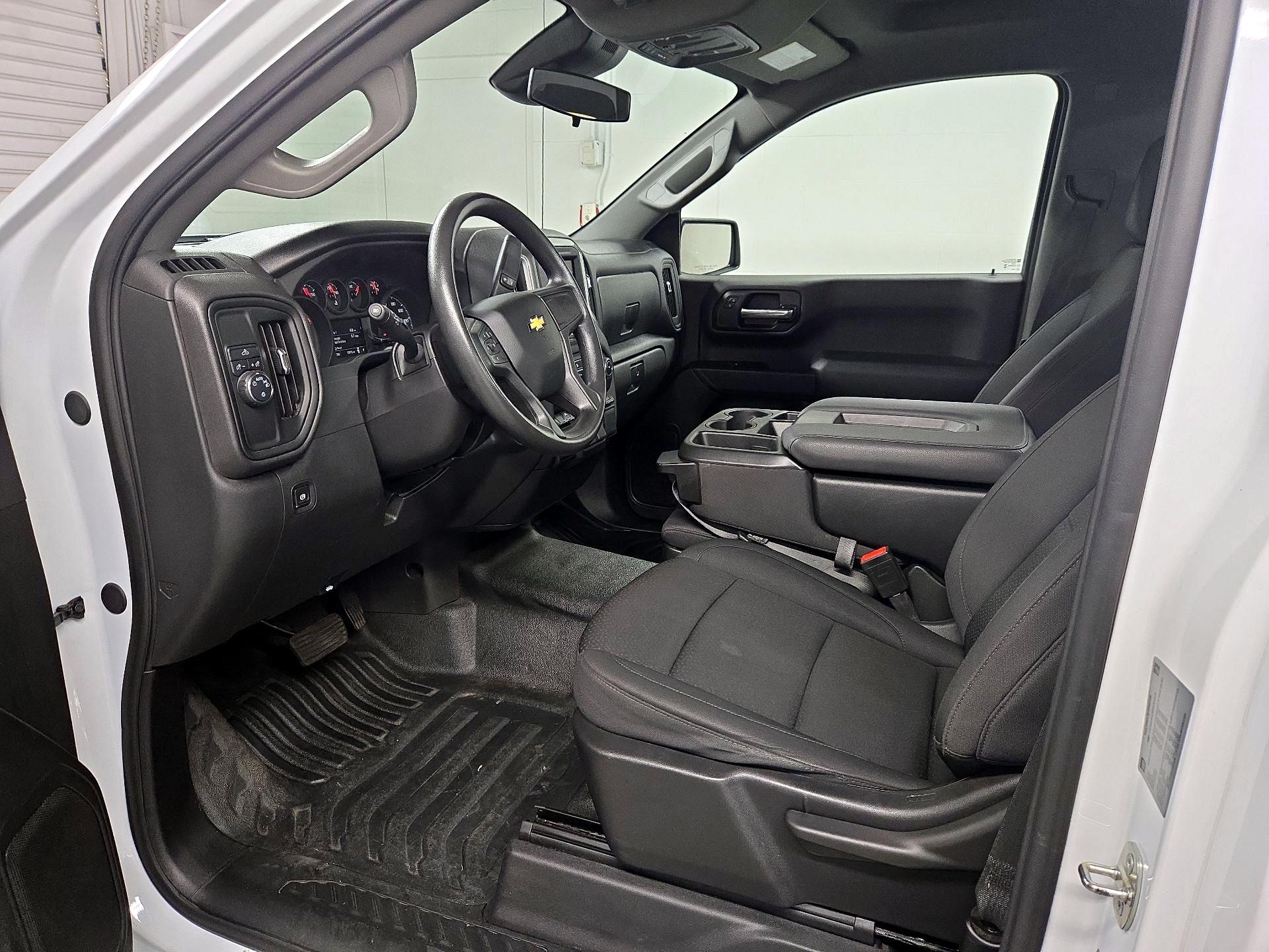 Thumbnail: 2024 Chevrolet Silverado 1500 - 11