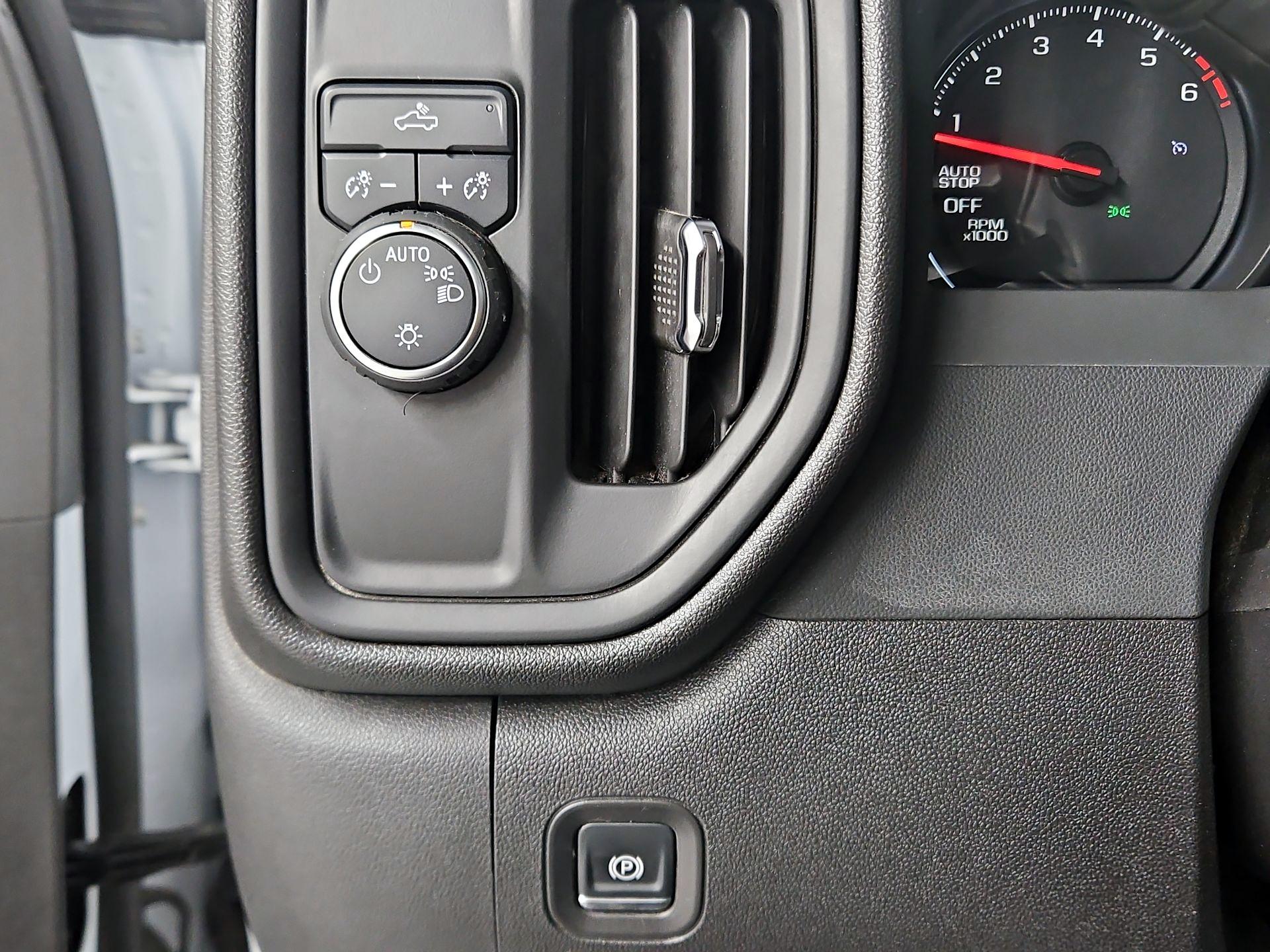 Thumbnail: 2024 Chevrolet Silverado 1500 - 13