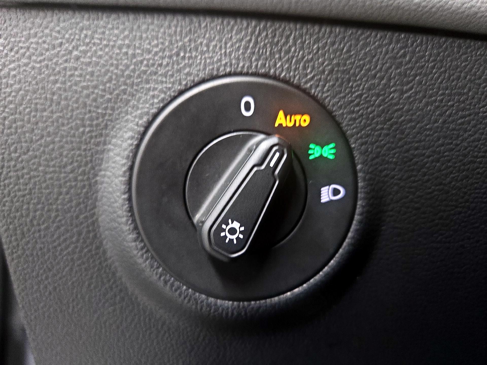 Thumbnail: 2024 Volkswagen Taos - 13