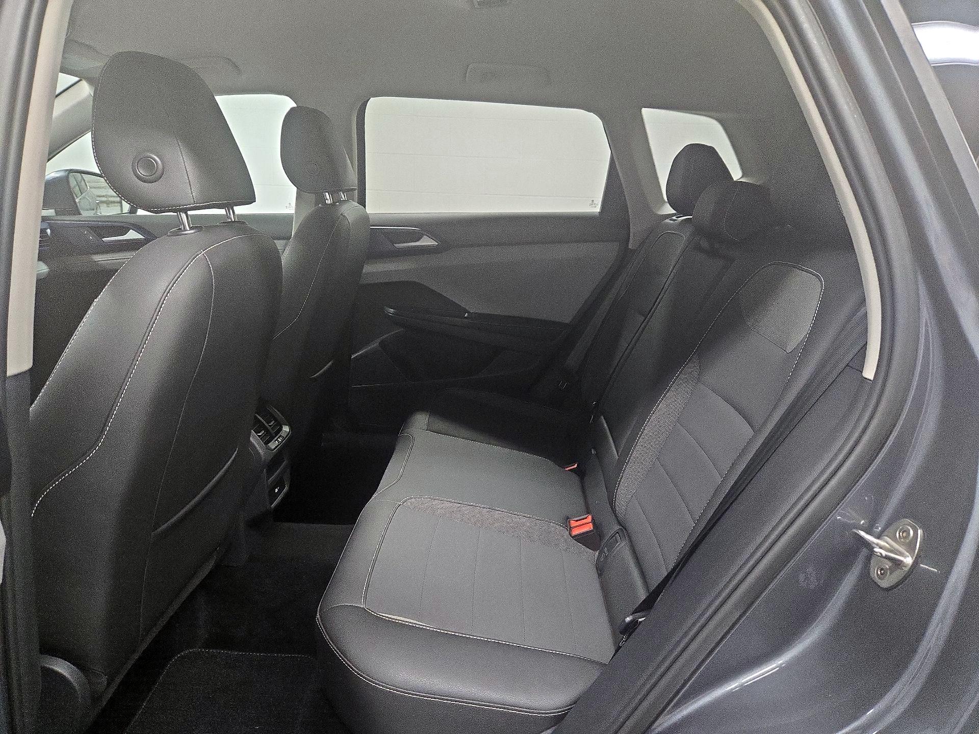 Thumbnail: 2024 Volkswagen Taos - 19