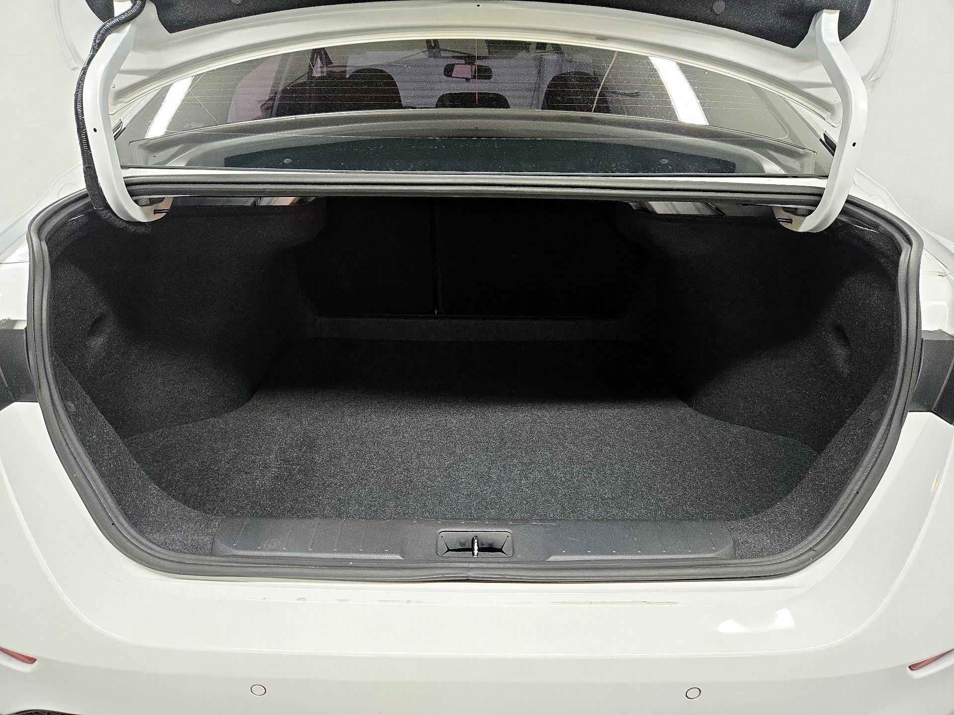 Thumbnail: 2020 Nissan Sentra - 20