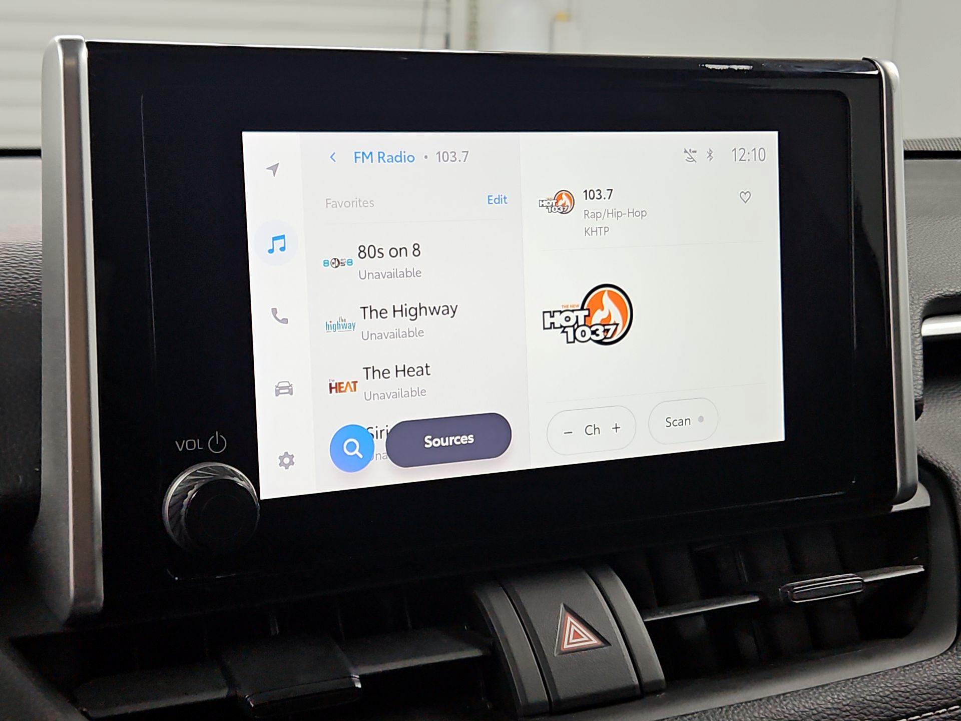 Thumbnail: 2024 Toyota RAV4 - 15