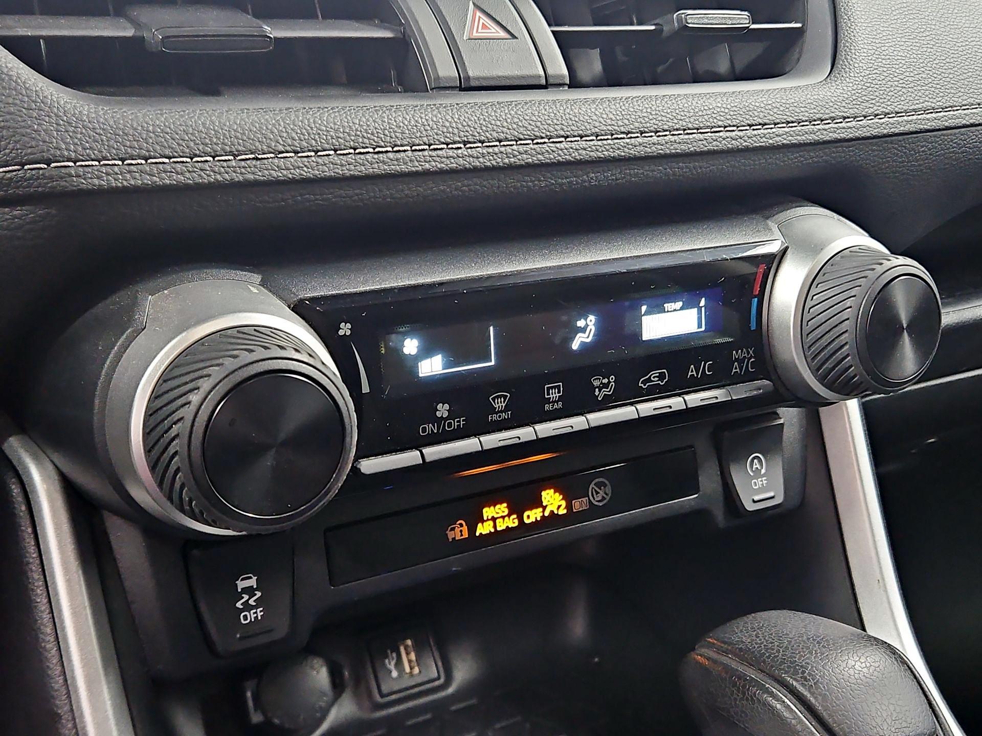 Thumbnail: 2024 Toyota RAV4 - 16