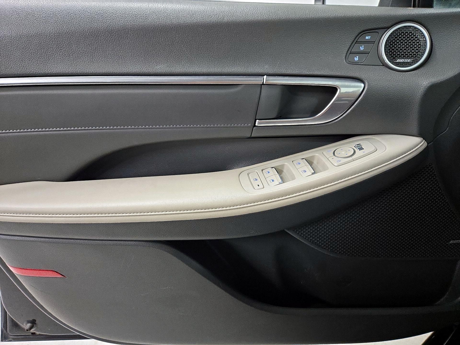 Thumbnail: 2023 Hyundai Sonata - 12