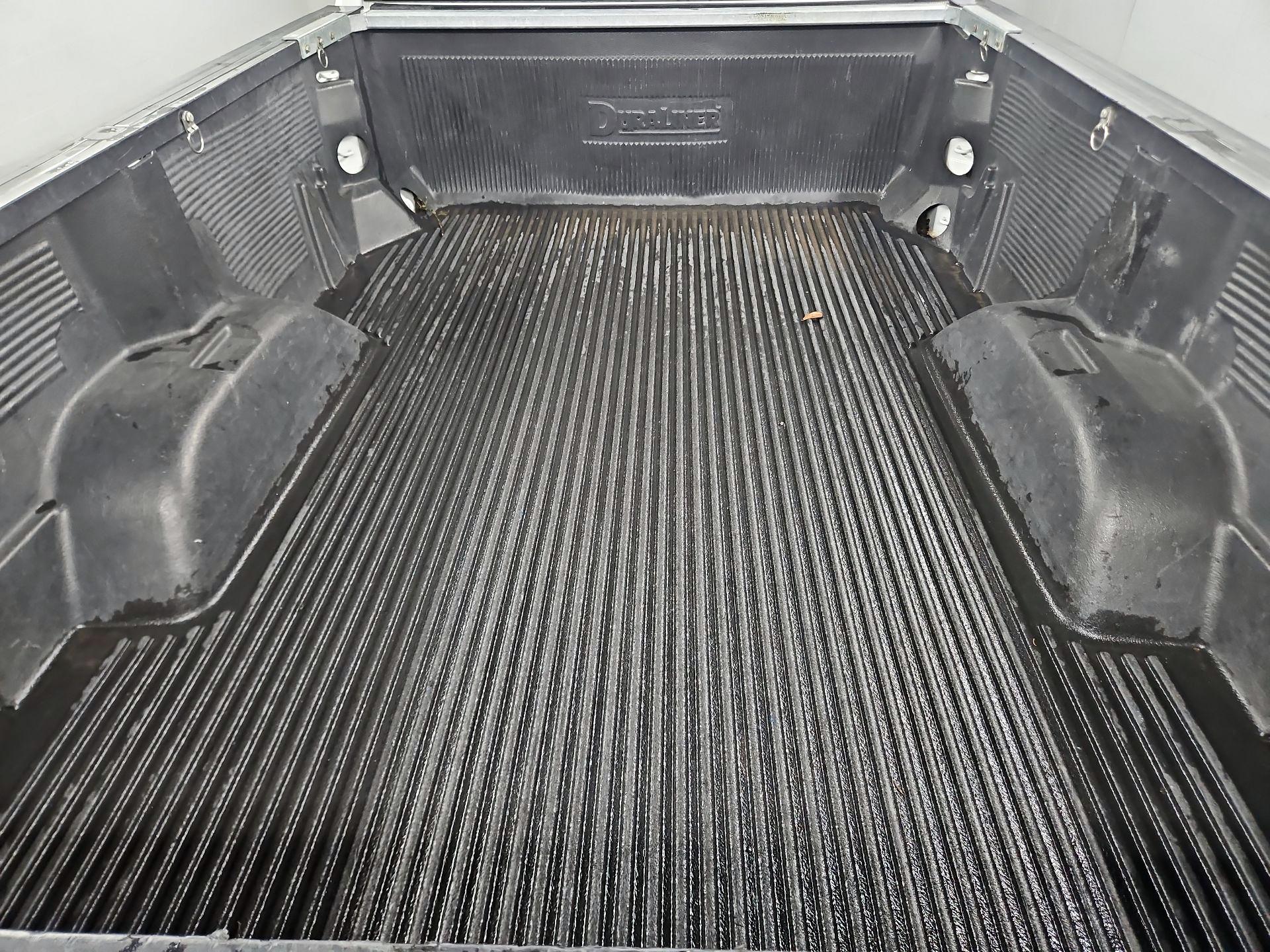 Thumbnail: 2024 Chevrolet Silverado 1500 - 19