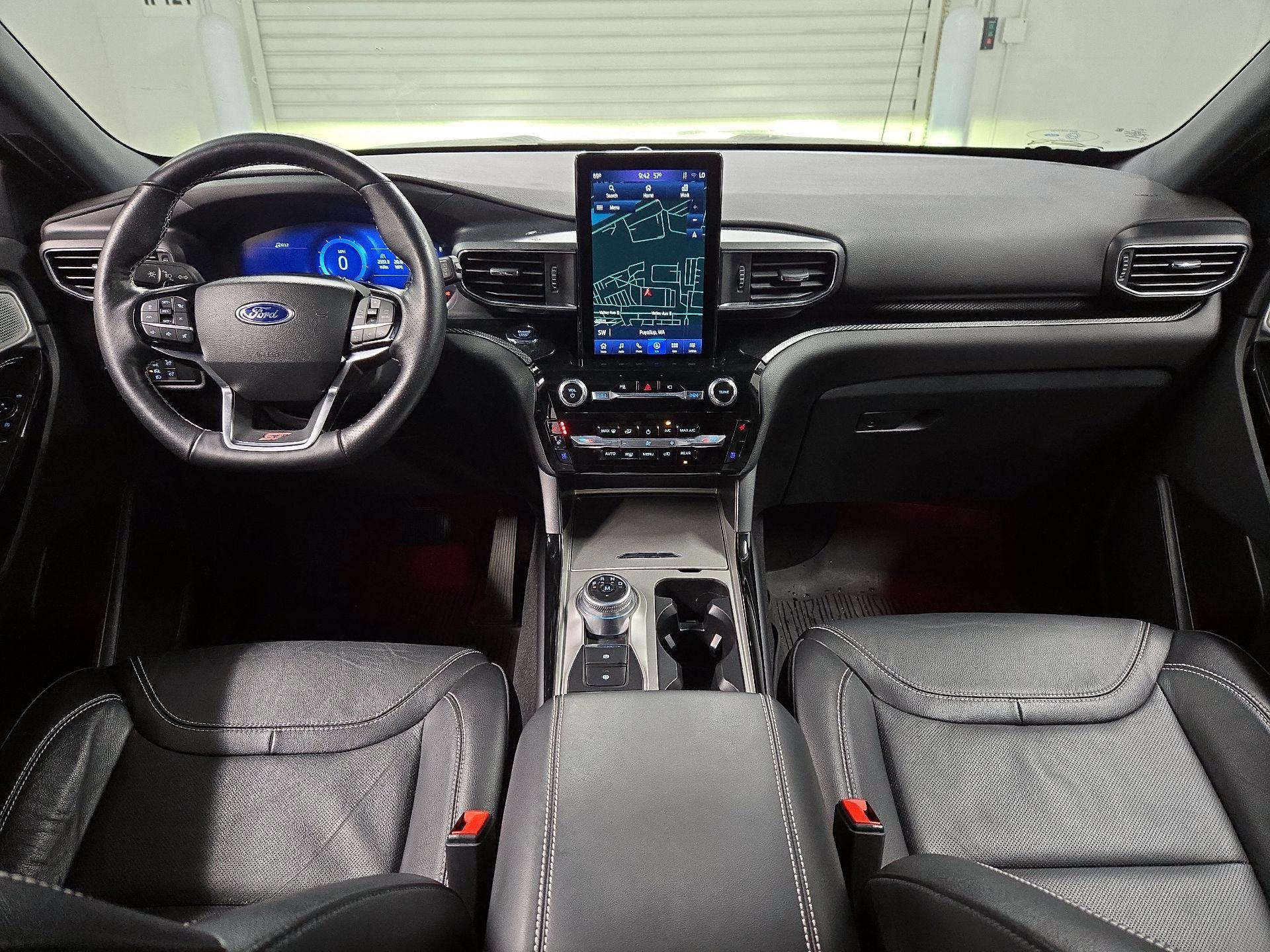 Thumbnail: 2022 Ford Explorer - 9