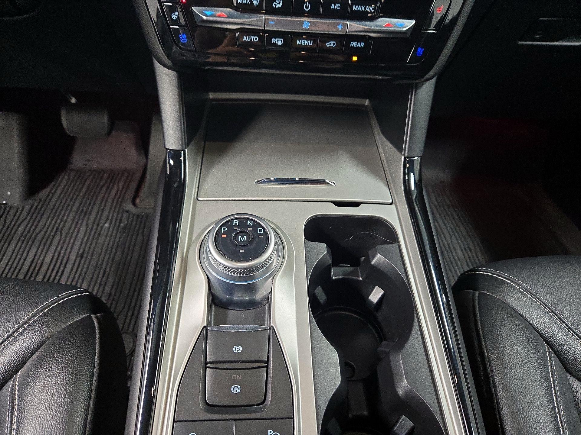 Thumbnail: 2022 Ford Explorer - 18