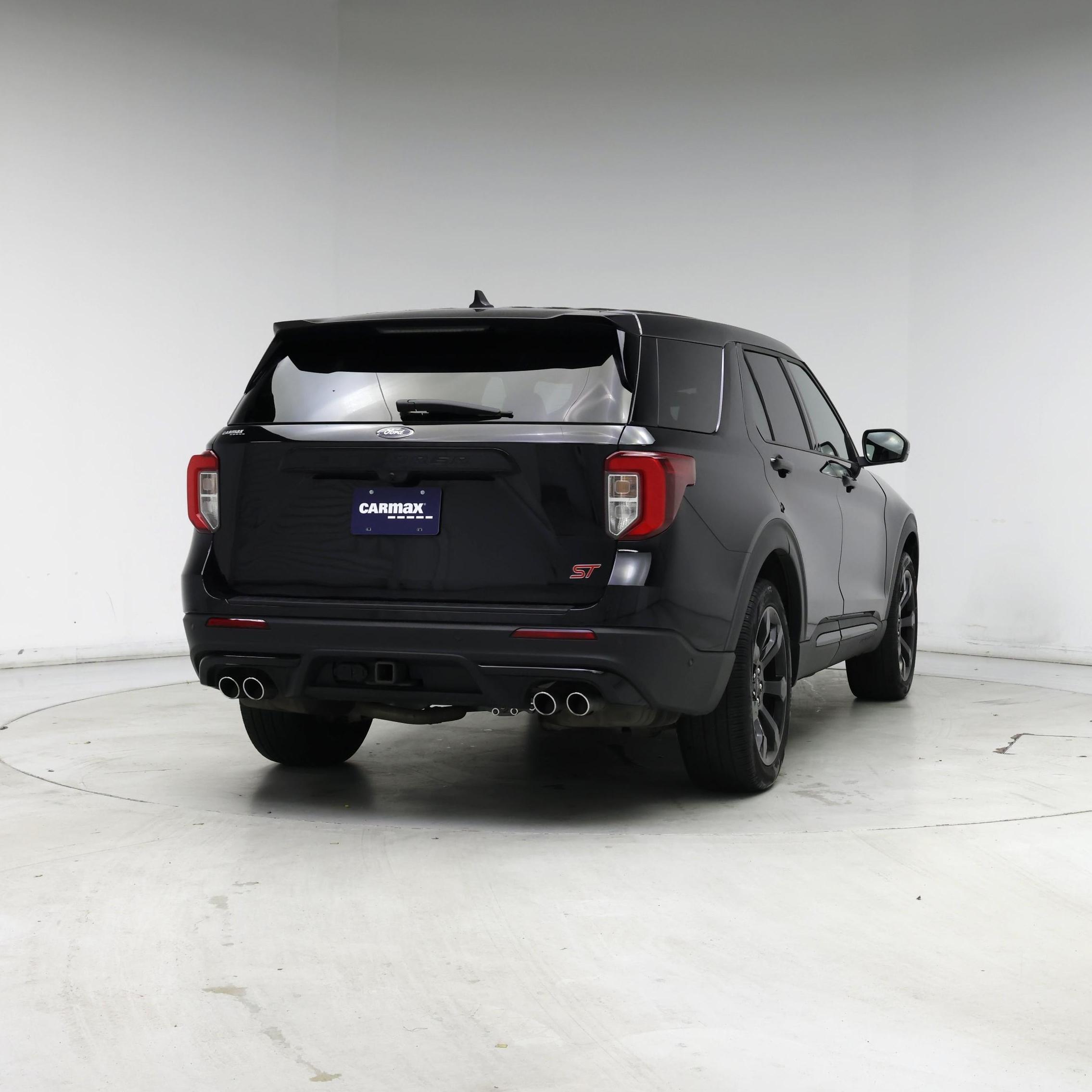 Thumbnail: 2022 Ford Explorer - 8