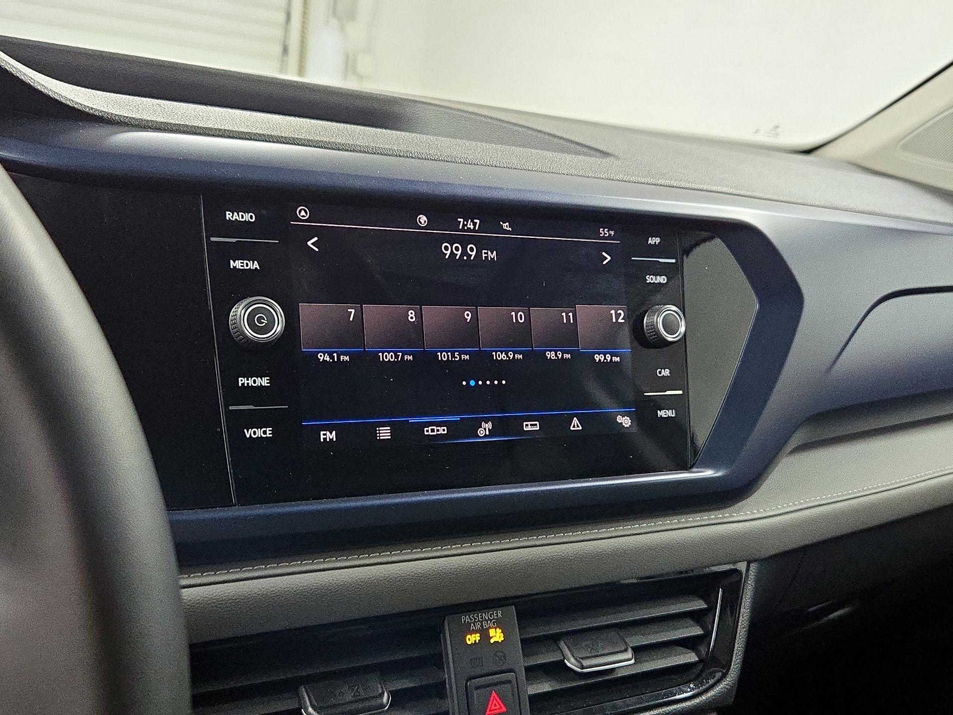 Thumbnail: 2024 Volkswagen Taos - 15