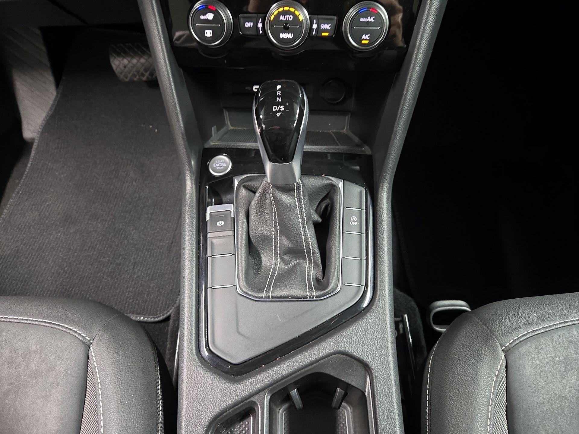 Thumbnail: 2024 Volkswagen Taos - 17