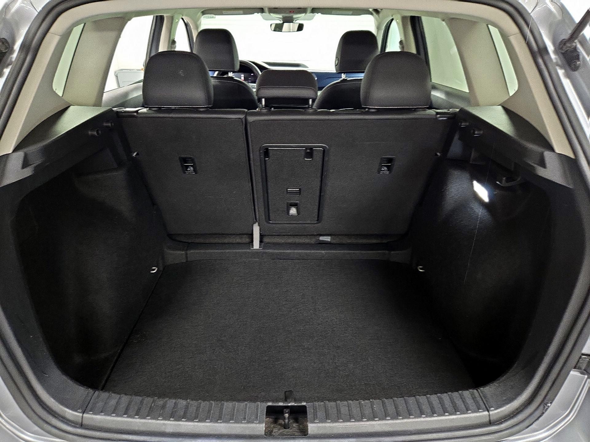 Thumbnail: 2024 Volkswagen Taos - 19