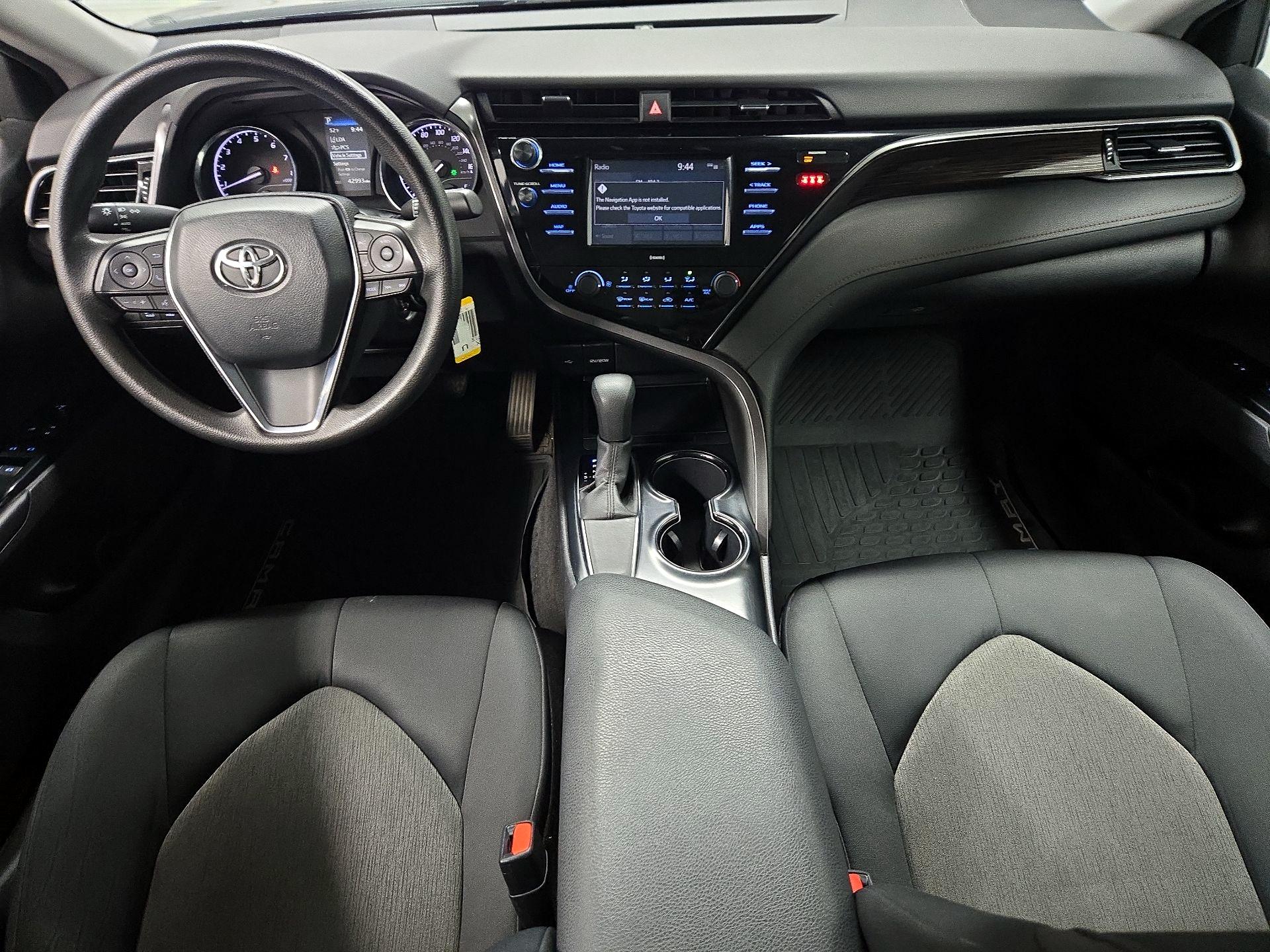 Thumbnail: 2020 Toyota Camry - 9