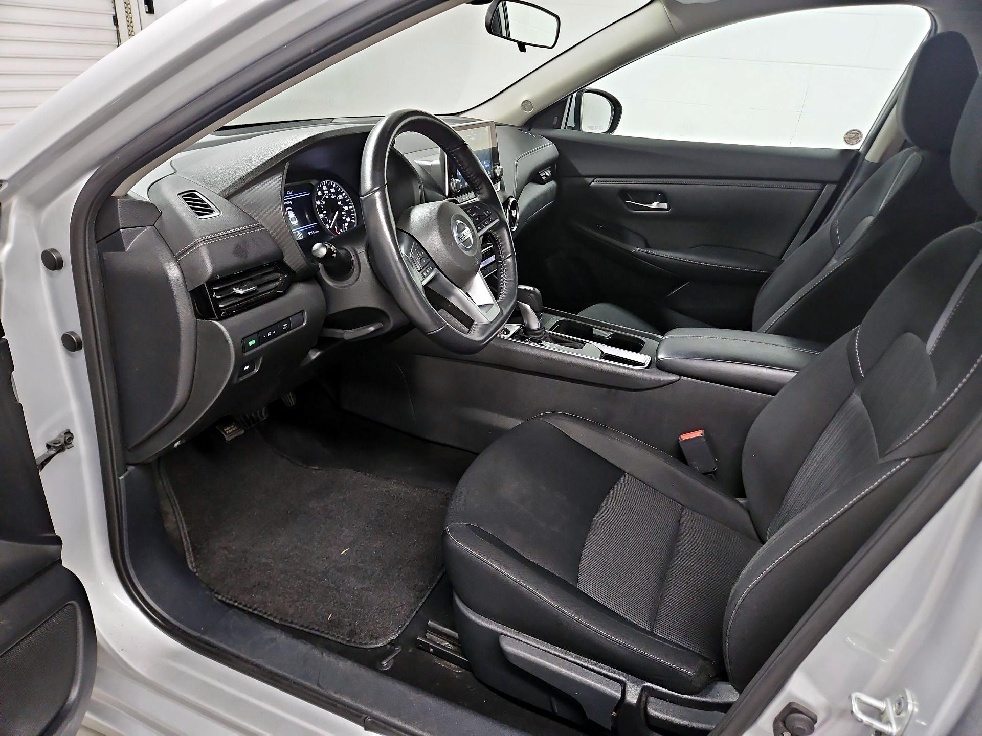 Thumbnail: 2022 Nissan Sentra - 11