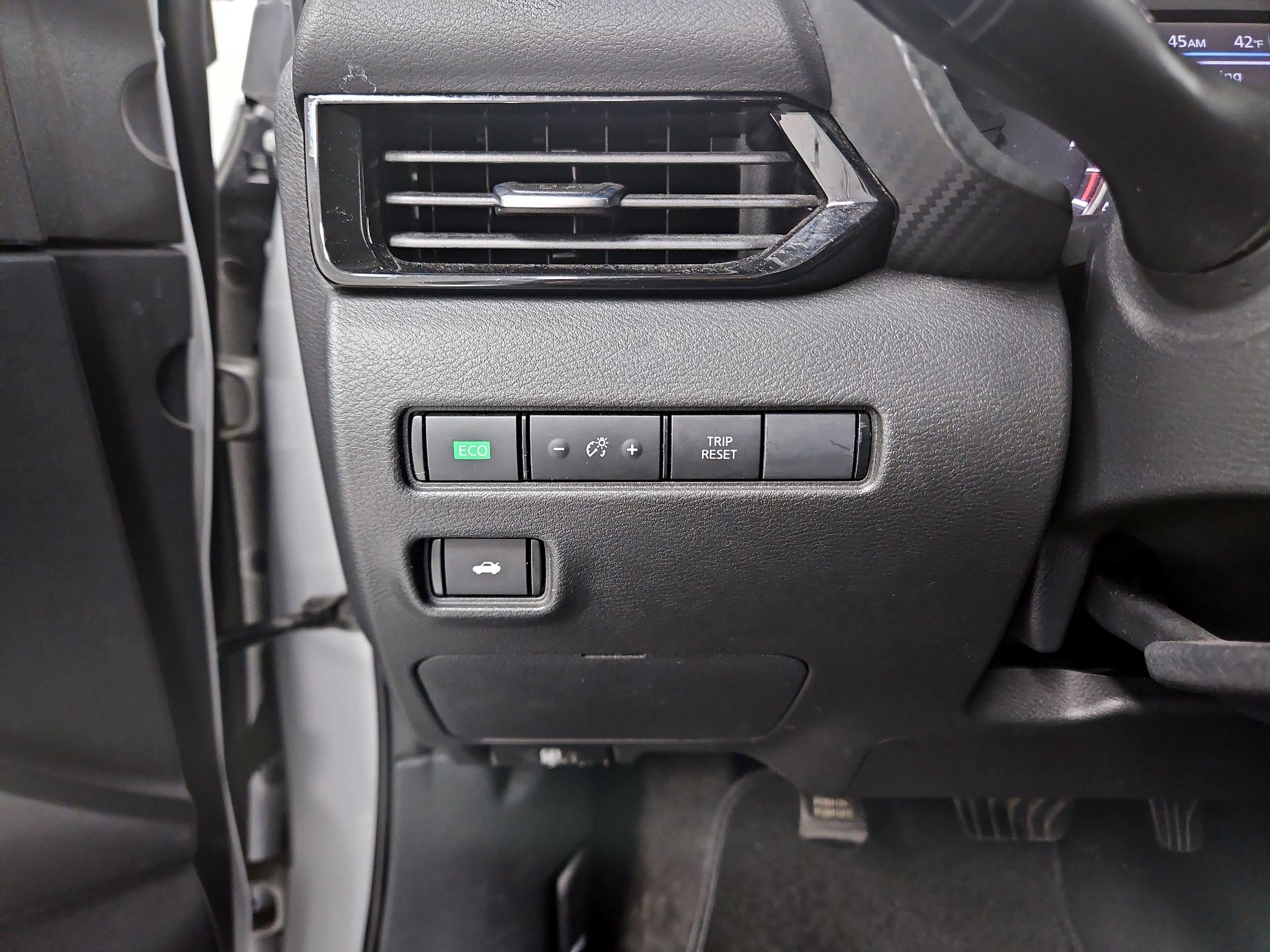 Thumbnail: 2022 Nissan Sentra - 13