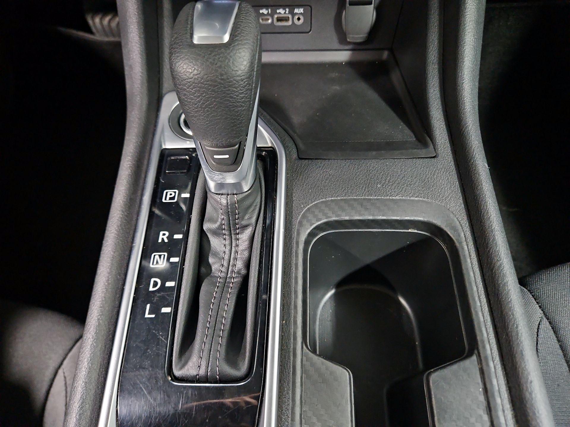 Thumbnail: 2022 Nissan Sentra - 17