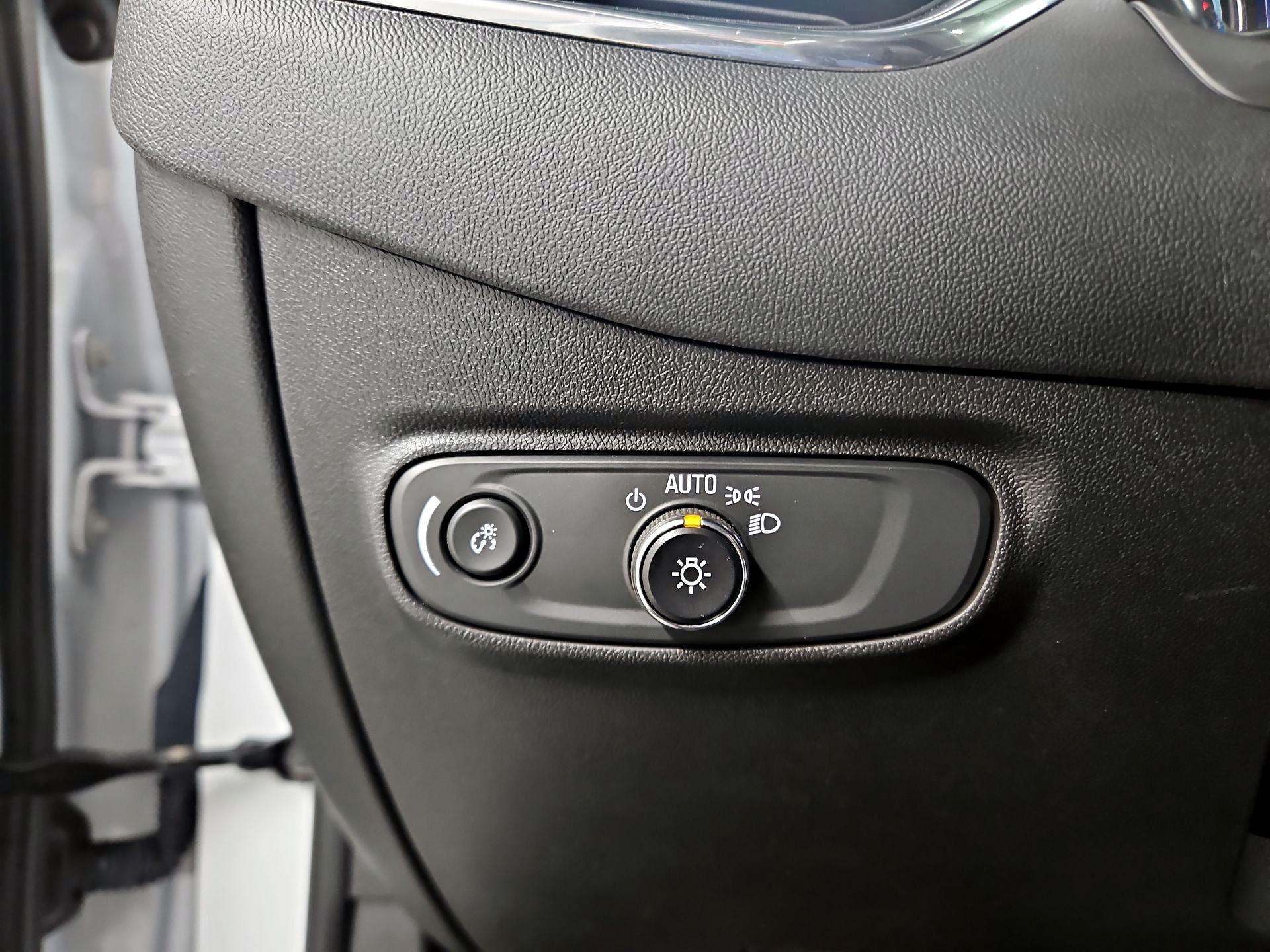 Thumbnail: 2023 Chevrolet Equinox - 13