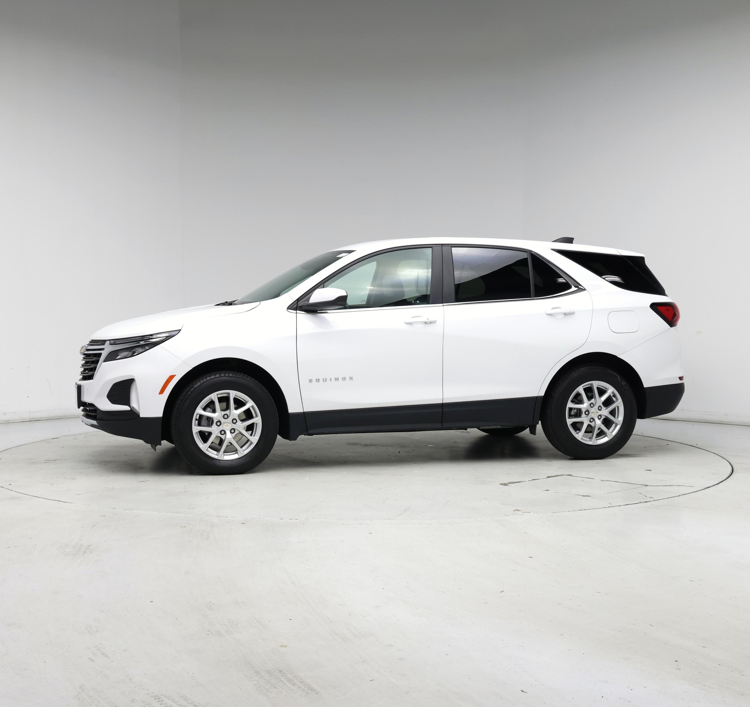 Thumbnail: 2023 Chevrolet Equinox - 3