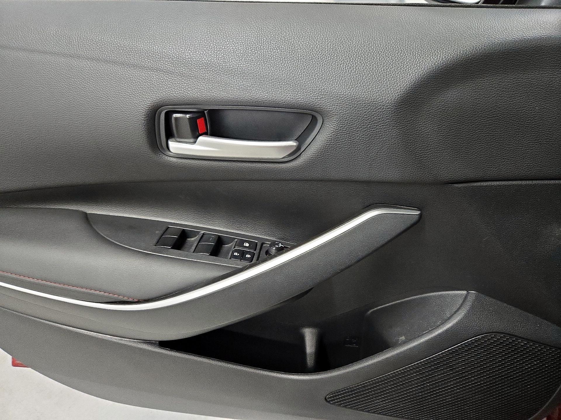 Thumbnail: 2023 Toyota Corolla - 12