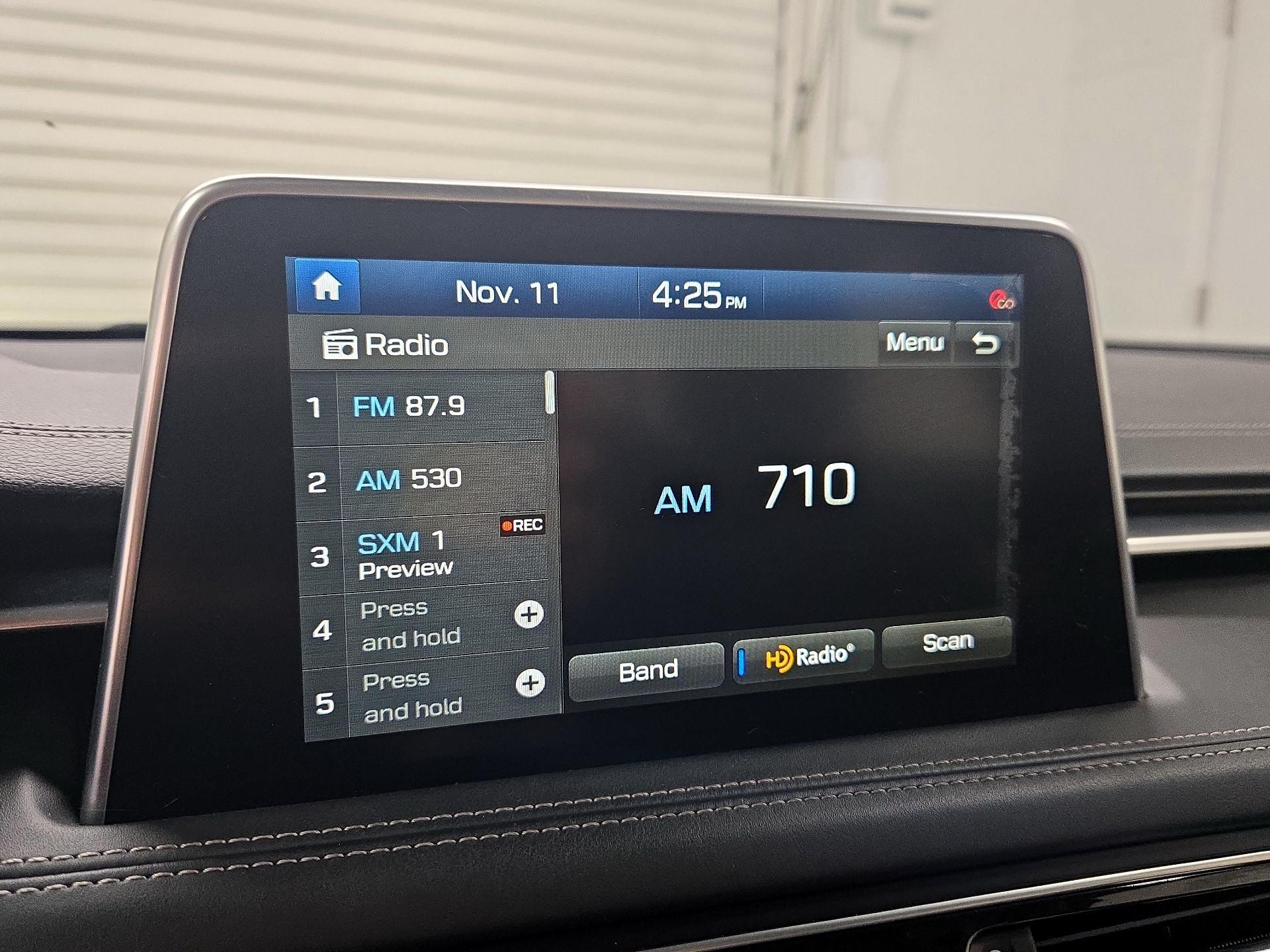 Thumbnail: 2021 Genesis G70 - 16