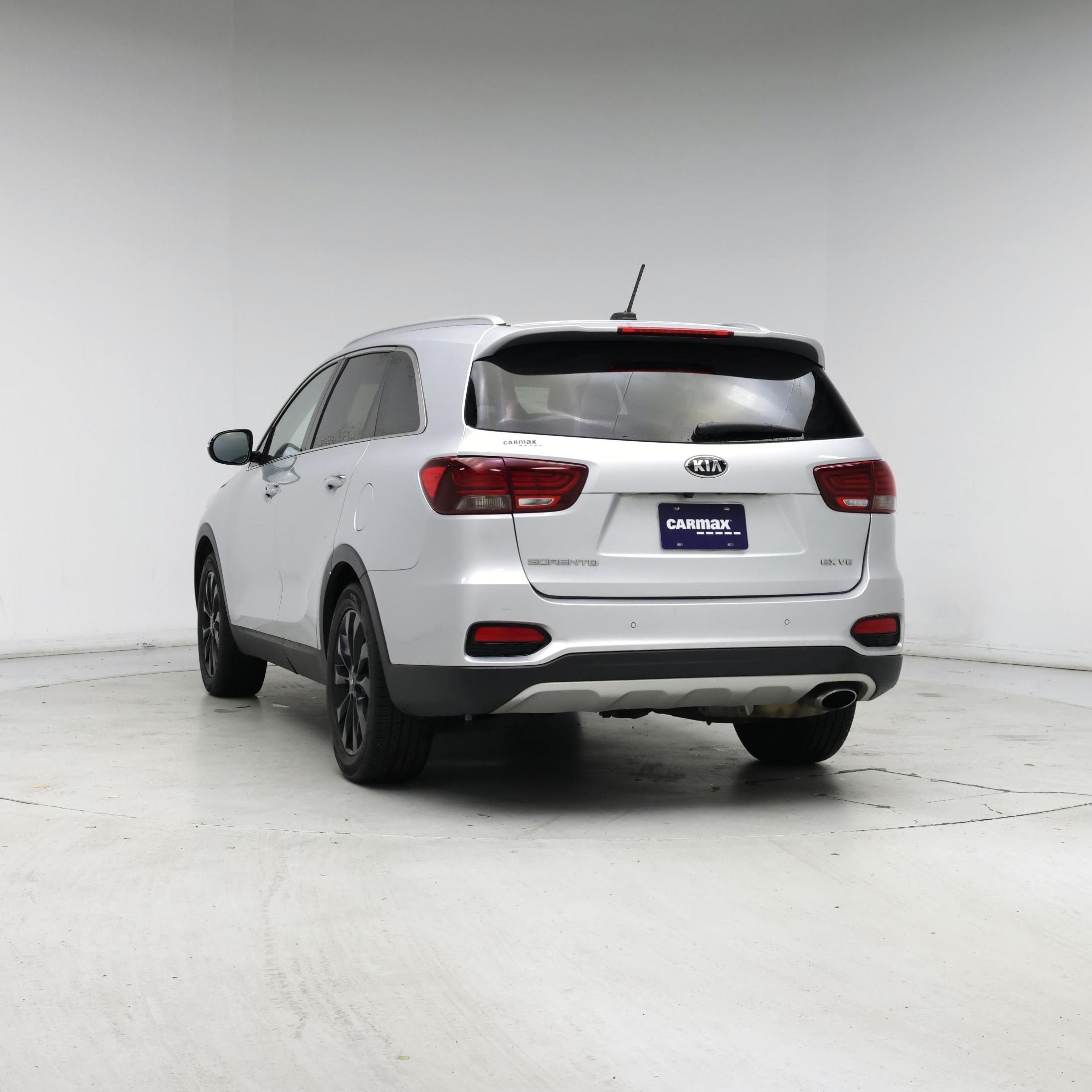 Thumbnail: 2020 Kia Sorento - 6