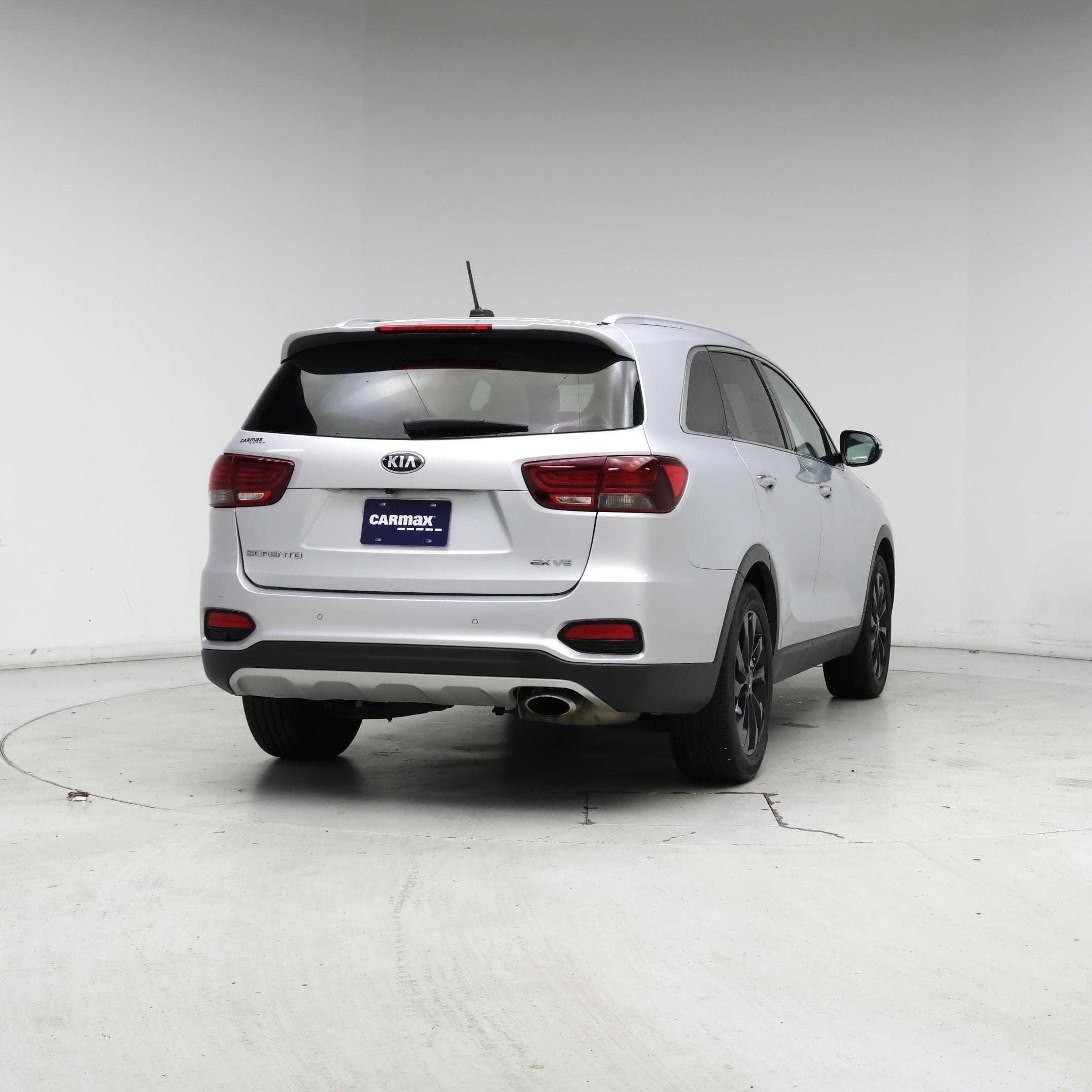 Thumbnail: 2020 Kia Sorento - 8