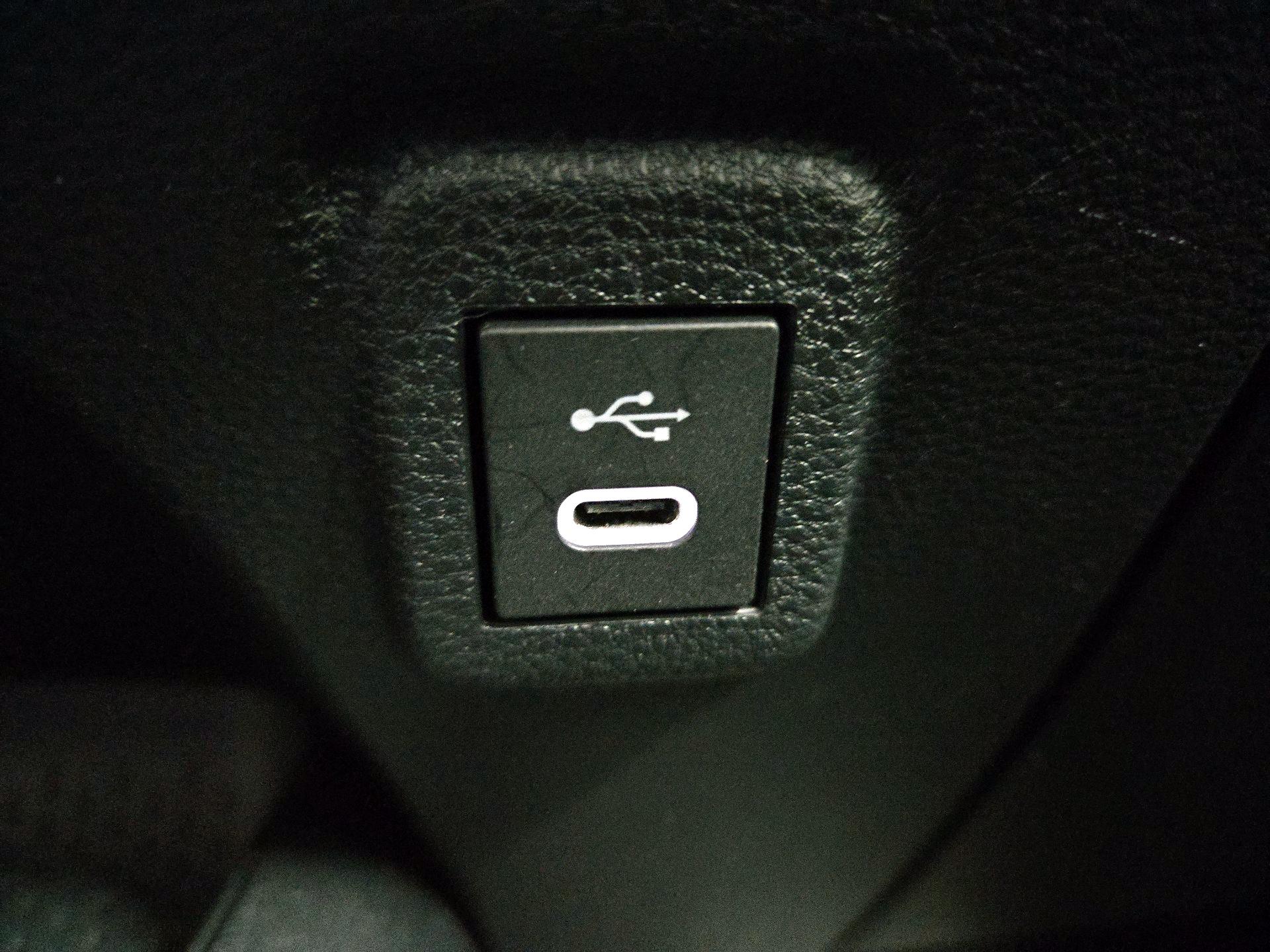 Thumbnail: 2024 Toyota Corolla - 18