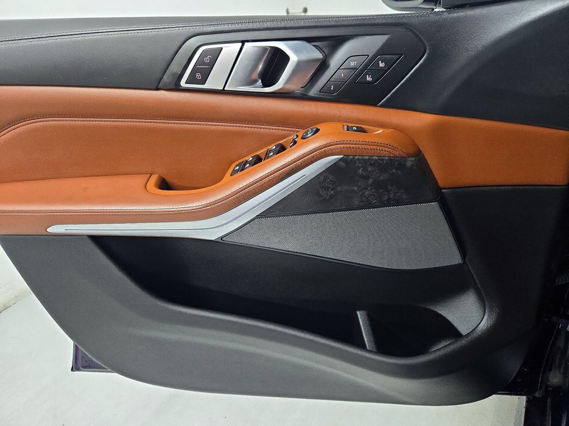 Thumbnail: 2021 BMW X5 - 12