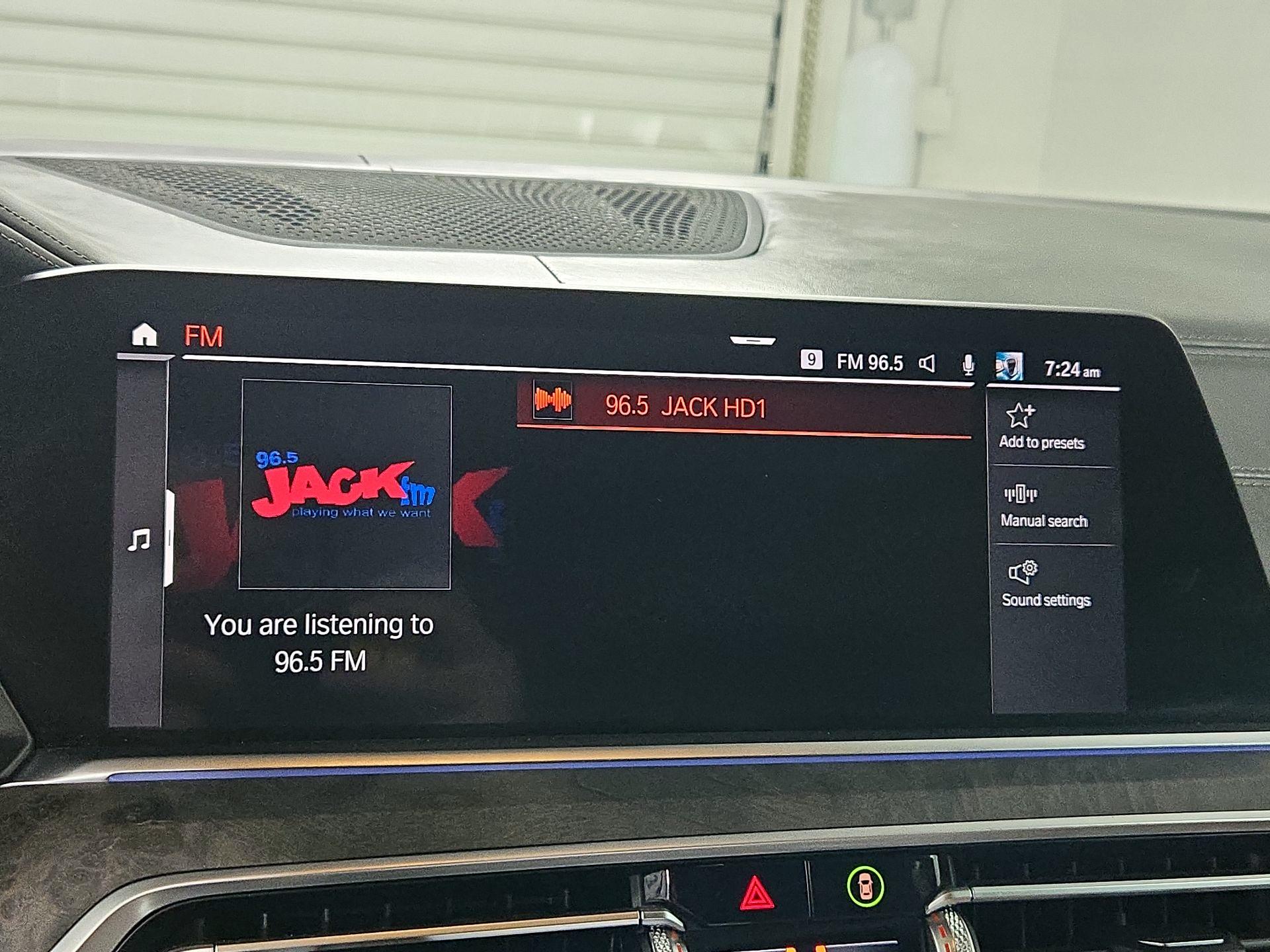 Thumbnail: 2021 BMW X5 - 16