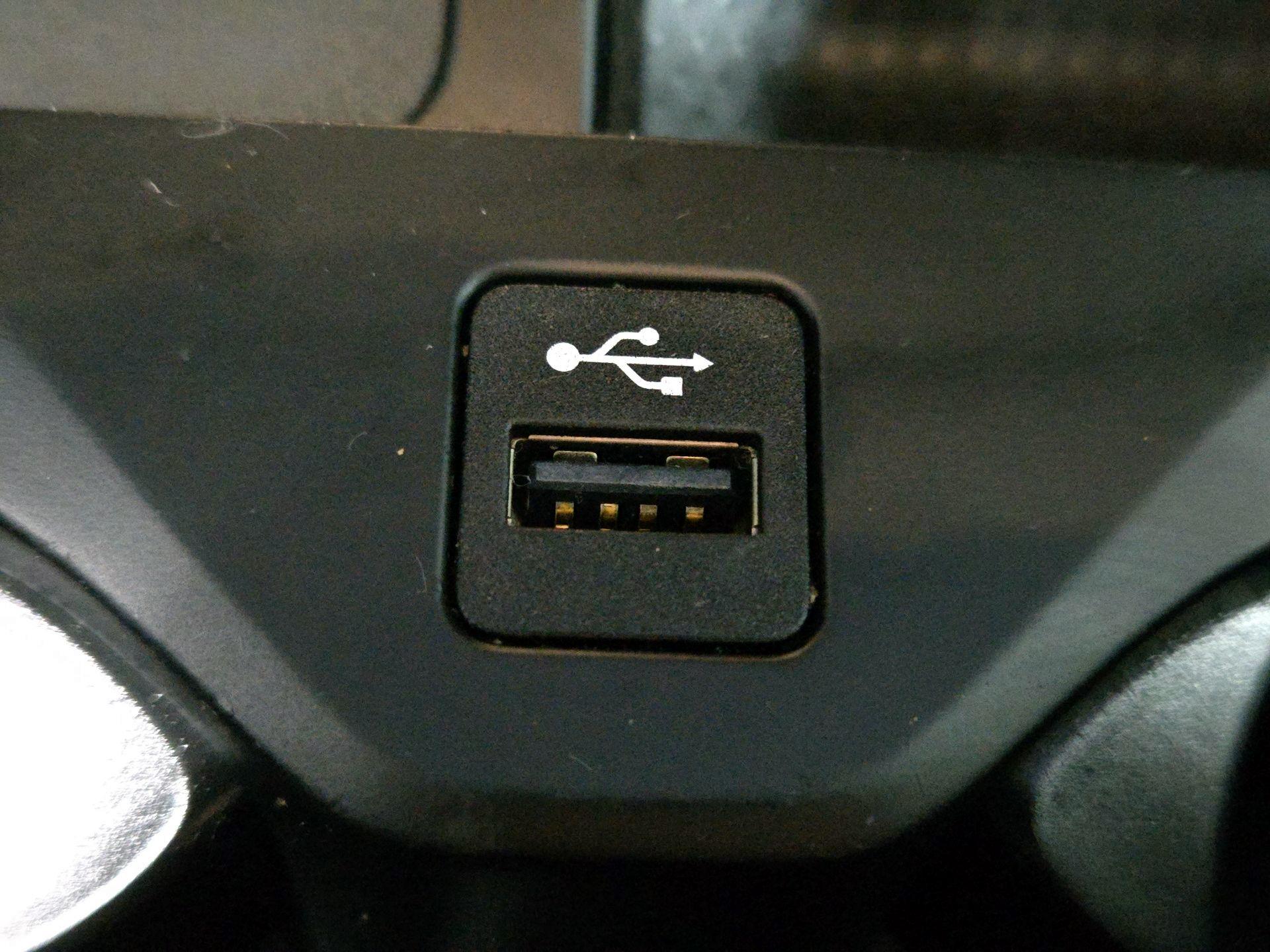 Thumbnail: 2021 BMW X5 - 19