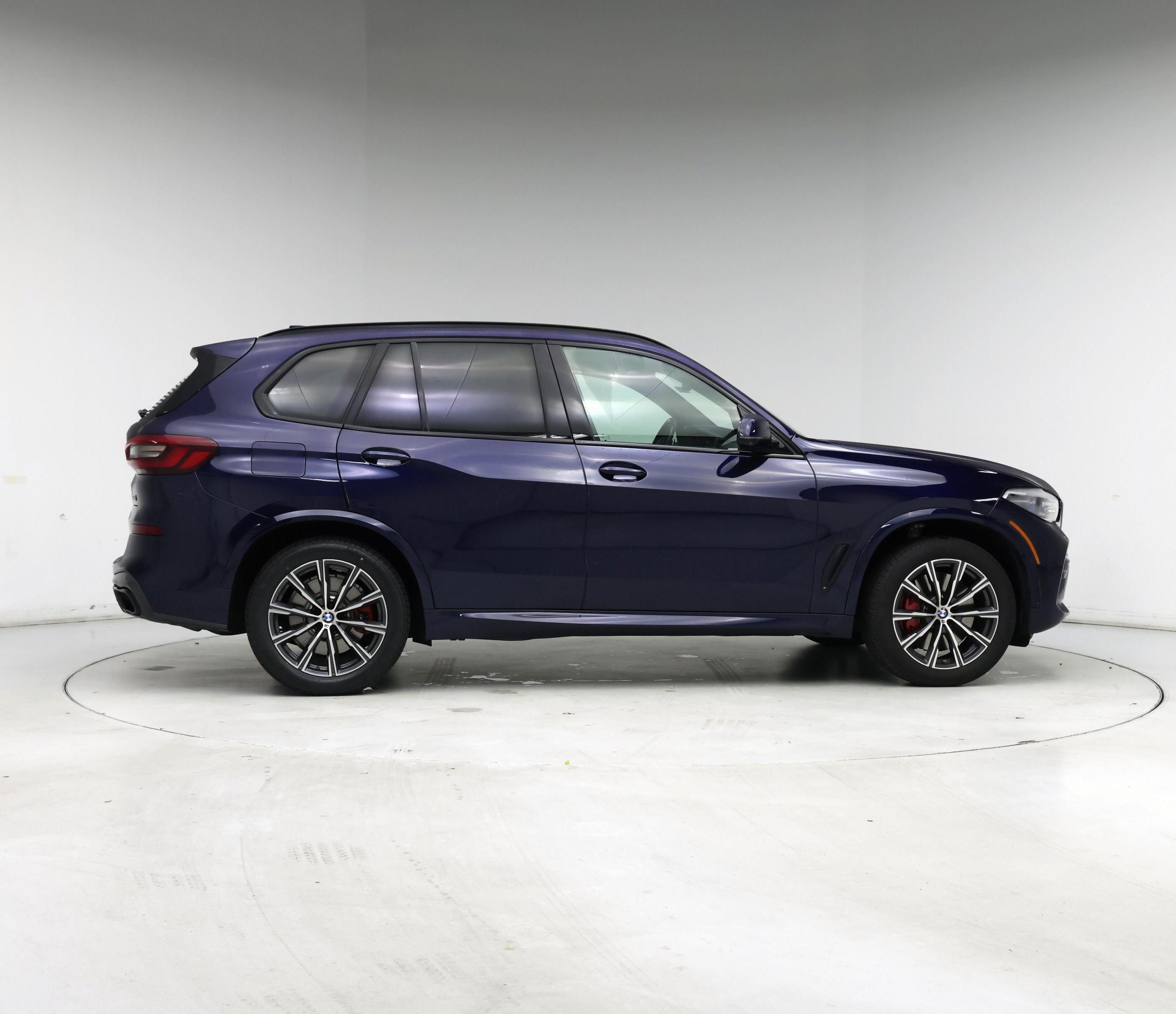 Thumbnail: 2021 BMW X5 - 7