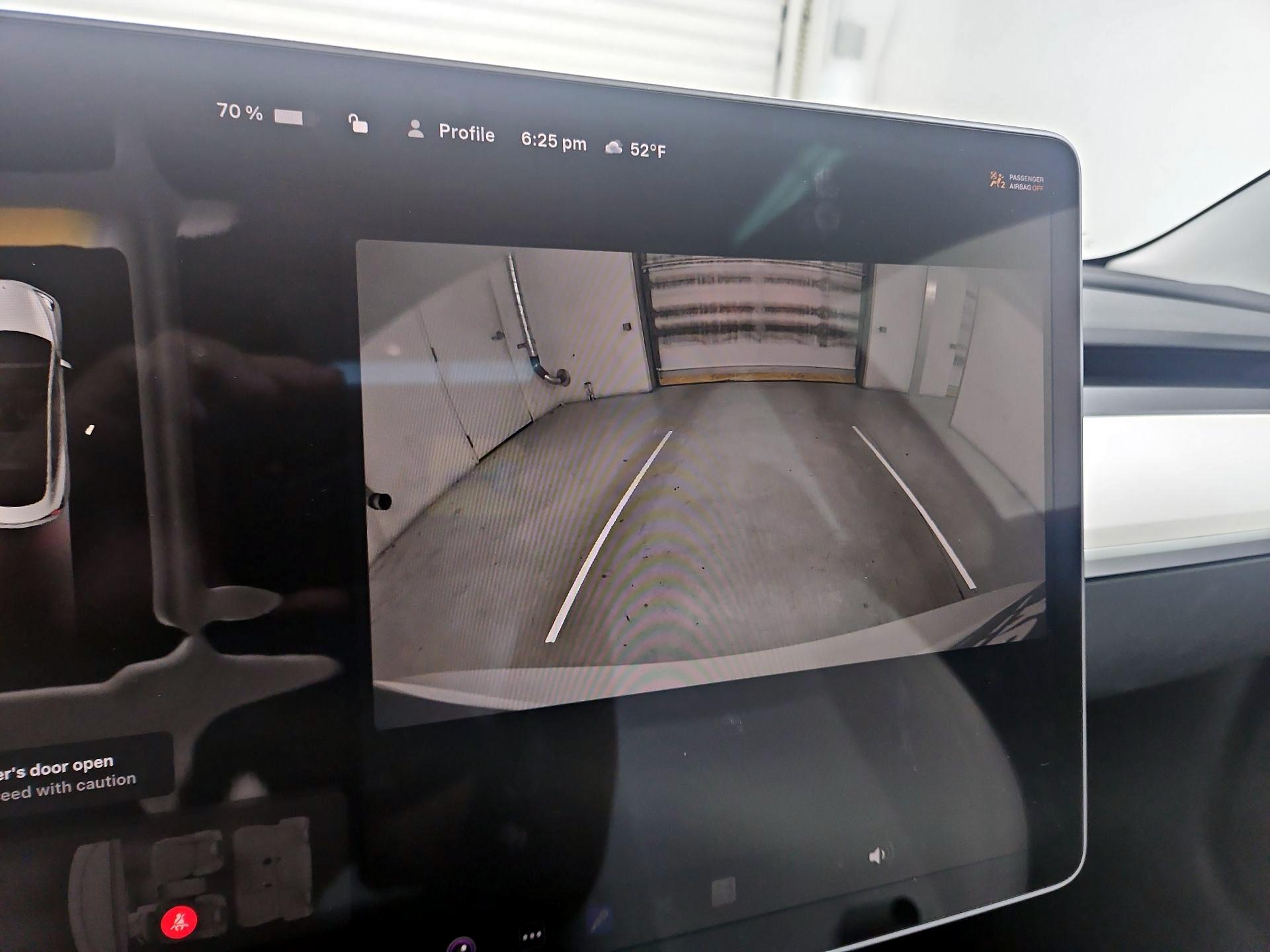 Thumbnail: 2023 Tesla Model 3 - 14